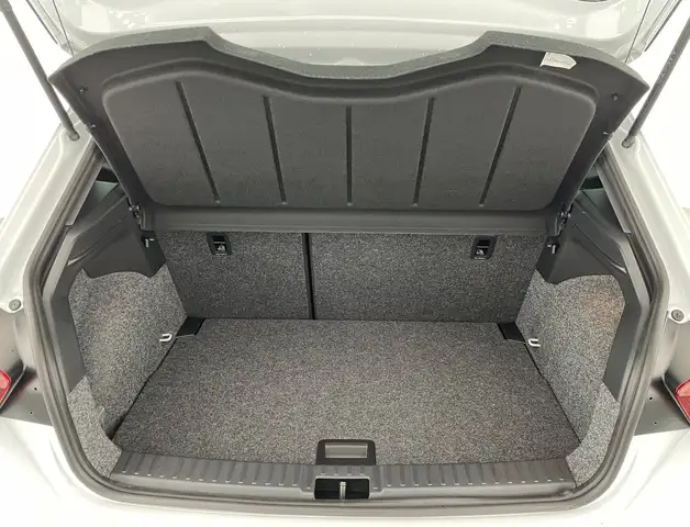 Seat Ibiza view 7