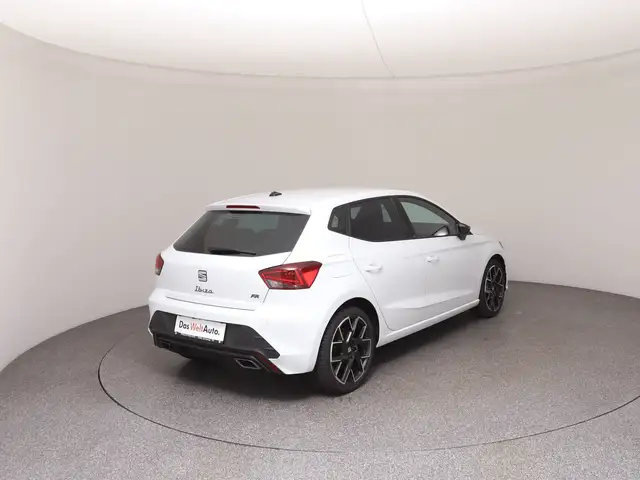 Seat Ibiza view 4