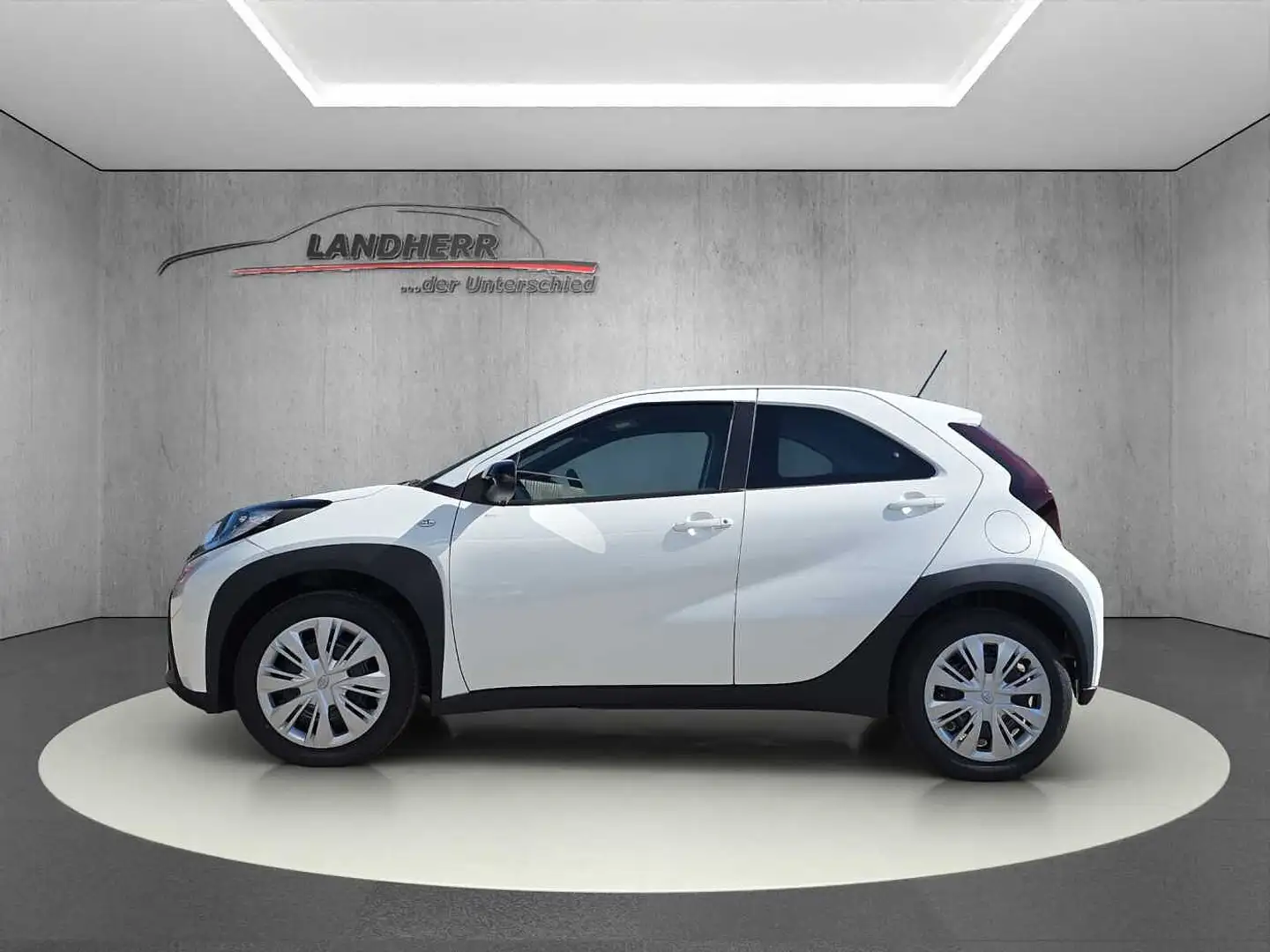 Toyota Aygo X 1.0 Active //Rückfahrkamera/Verkehrszeichenerkennu Weiß - 2