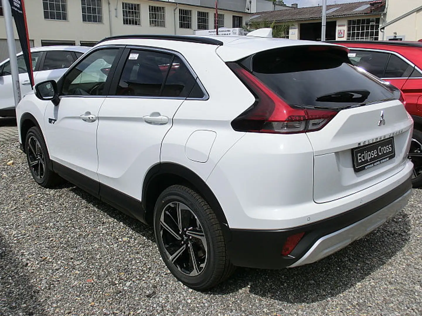 Mitsubishi Eclipse Cross 2,4 PHEV 4WD Intense+ CVT Aut. TAGESZULASSUNG a... Weiß - 2