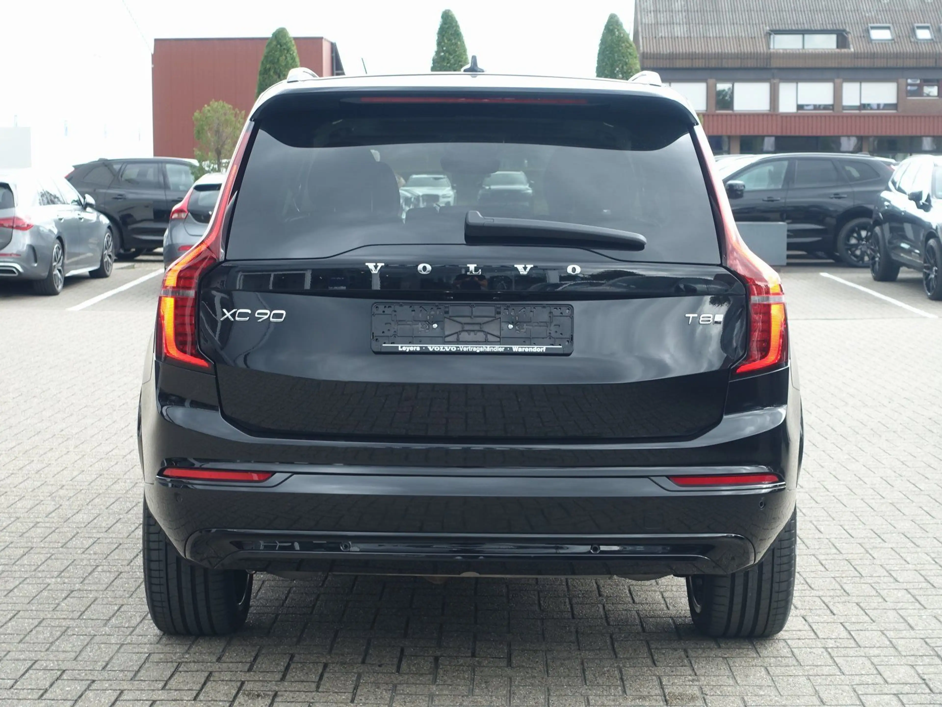 Volvo XC90 Ultra T8 AWD Plug-in/B&W/HUD/AHK/PANO/FourC — photo 5