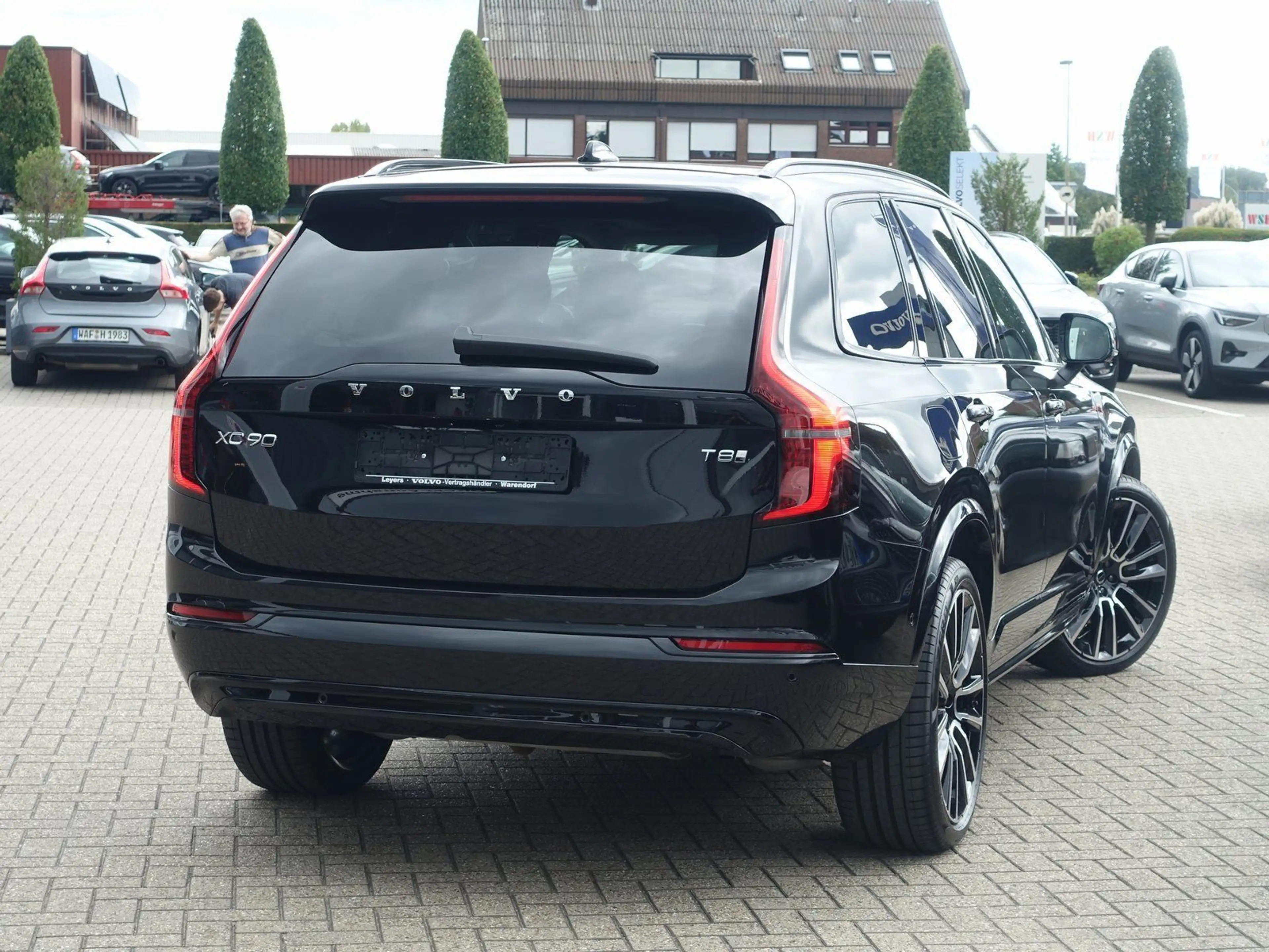 Volvo XC90 Ultra T8 AWD Plug-in/B&W/HUD/AHK/PANO/FourC — photo 2