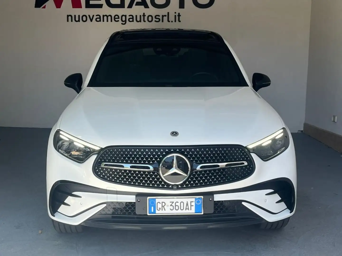 Mercedes-Benz GLC 220 d 4Matic Mild Hybrid AMG Line Premium Plus Bianco - 2
