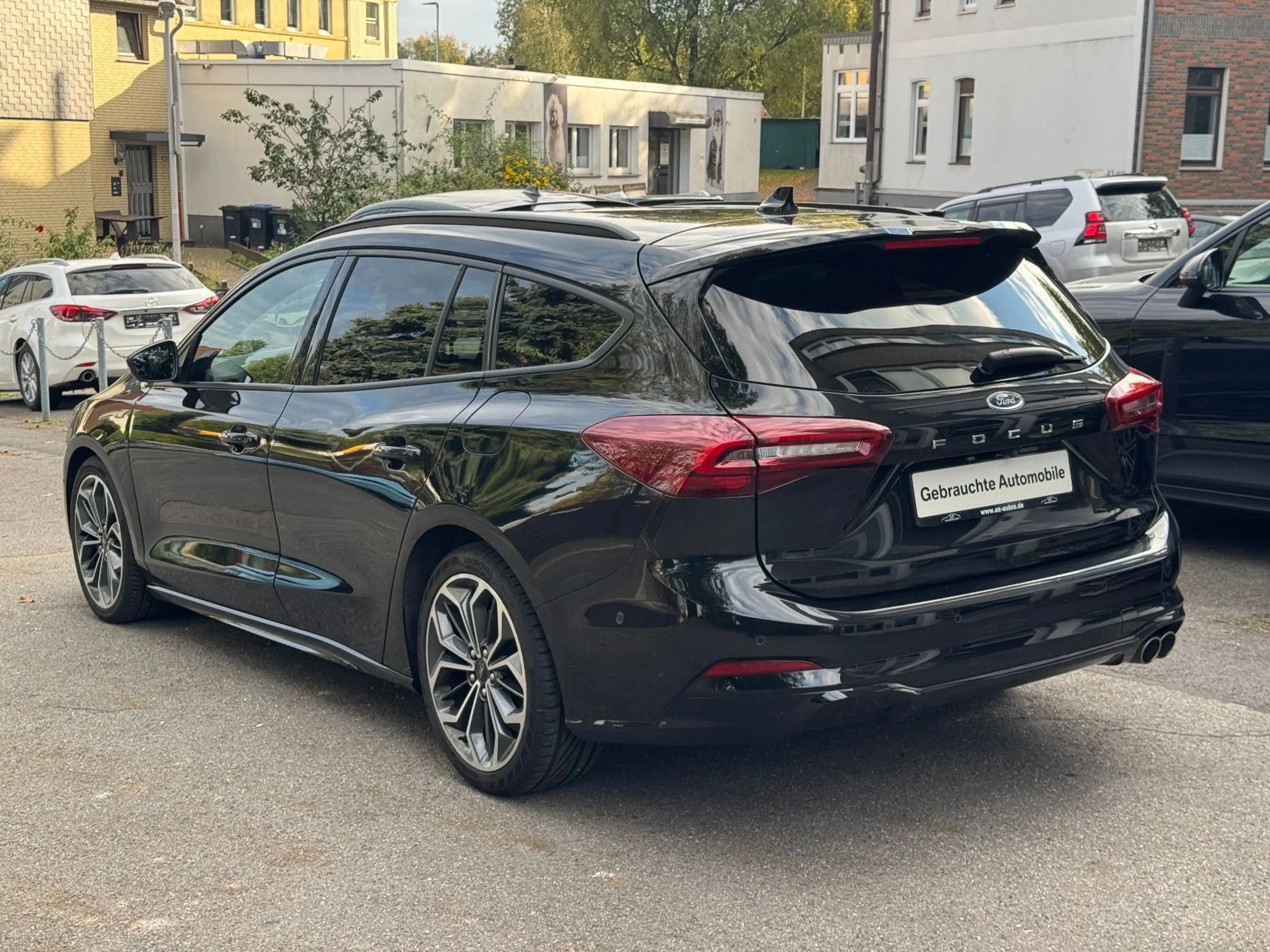 Ford Focus 1,5 ST-Line Vignale Matrix LED Family AHK — photo 8