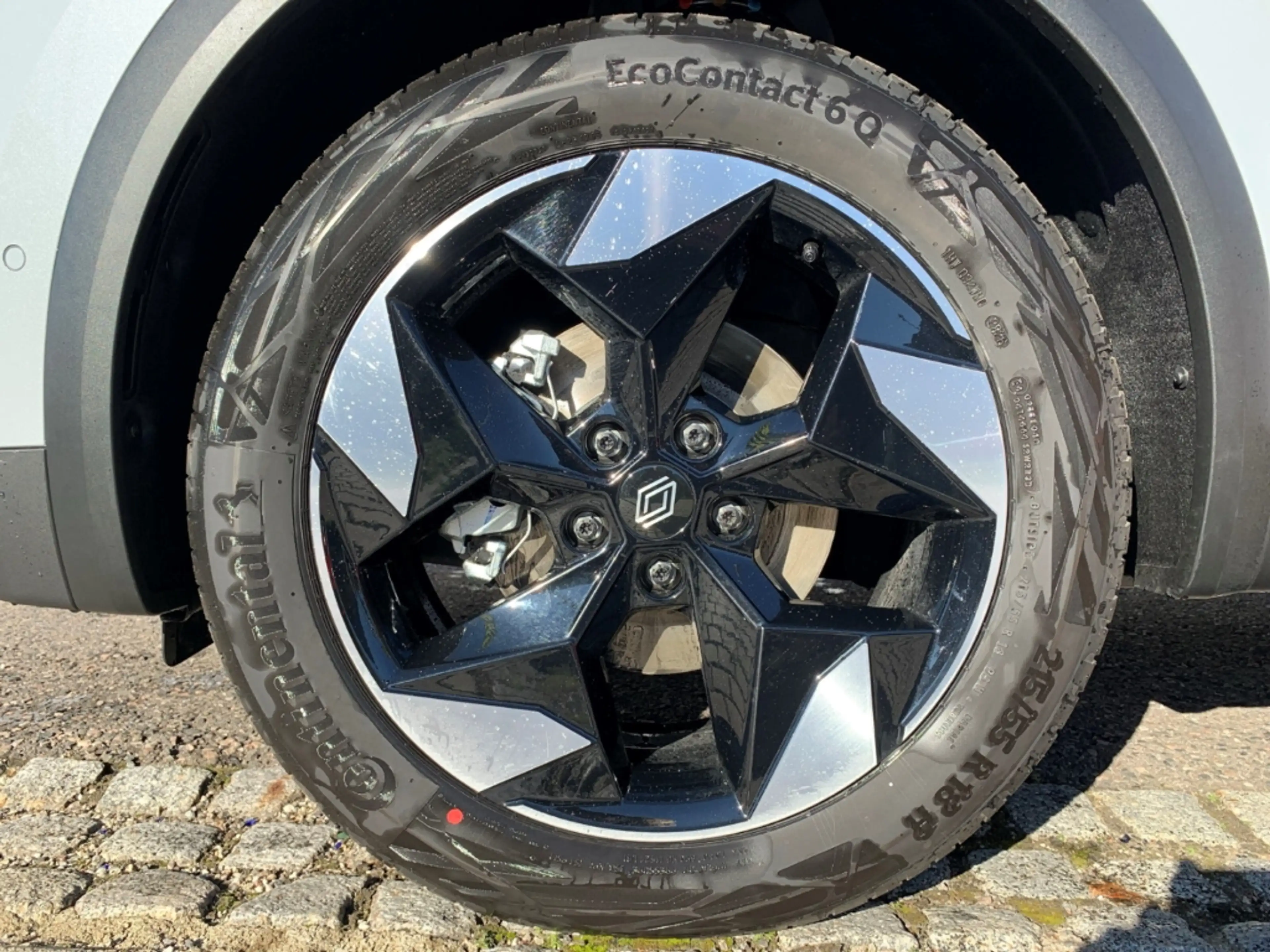Renault Captur TECHNO FULL HYBRID E-TECH 160 KLIMA+PDC — photo 13