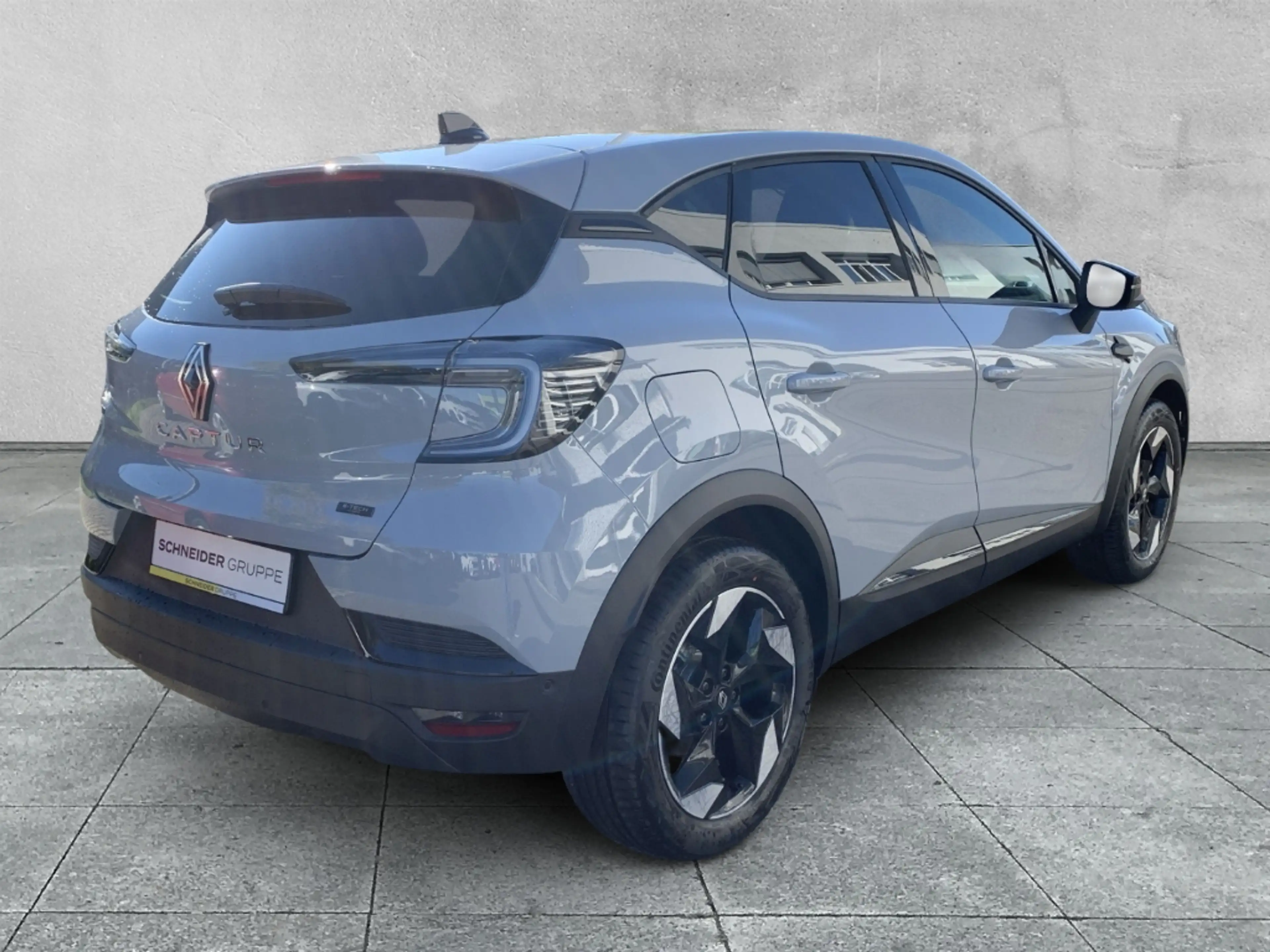 Renault Captur TECHNO FULL HYBRID E-TECH 160 KLIMA+PDC — photo 5