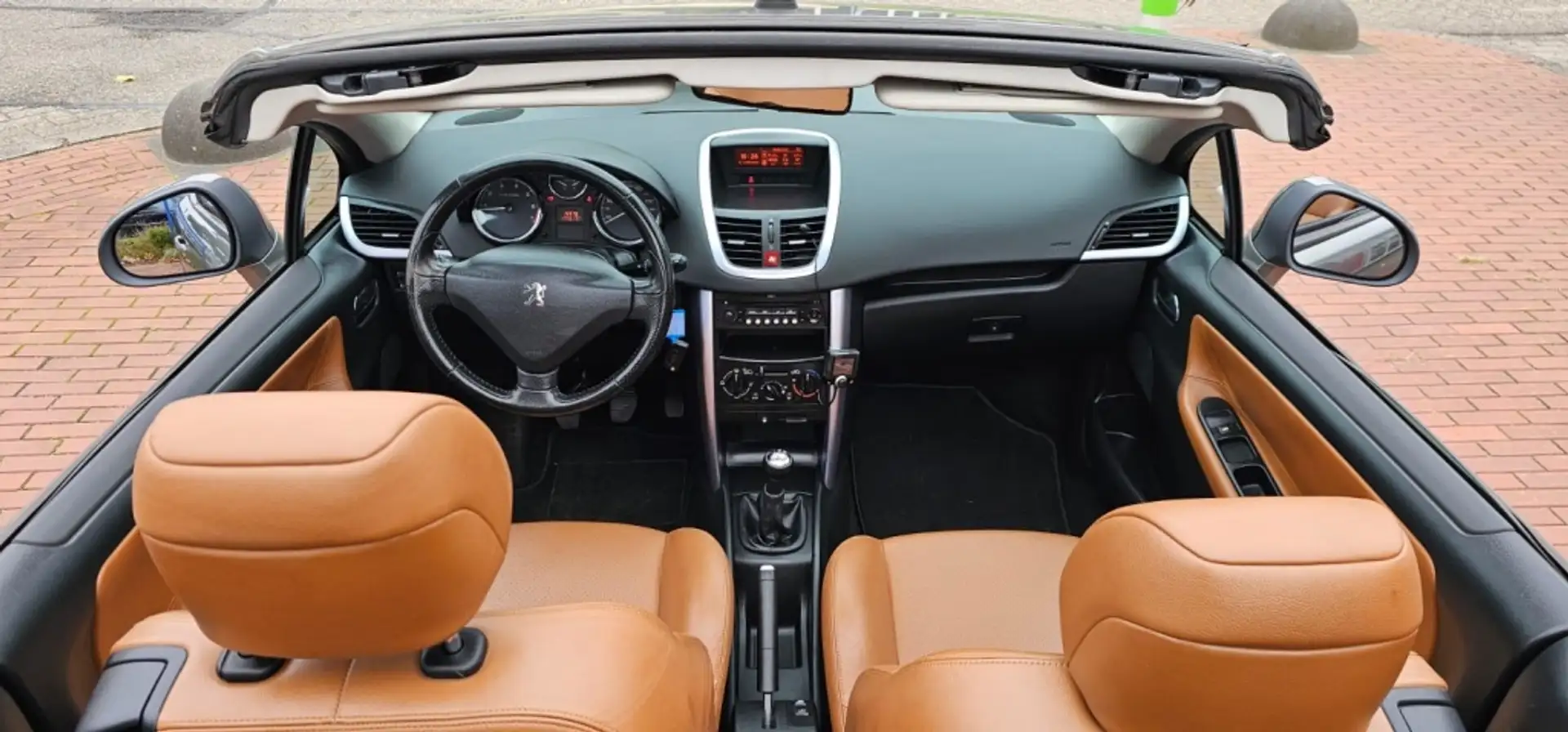 Peugeot 207 CC 1.6 VTi HERFST-ACTIE Nu €450 korting Gris - 2