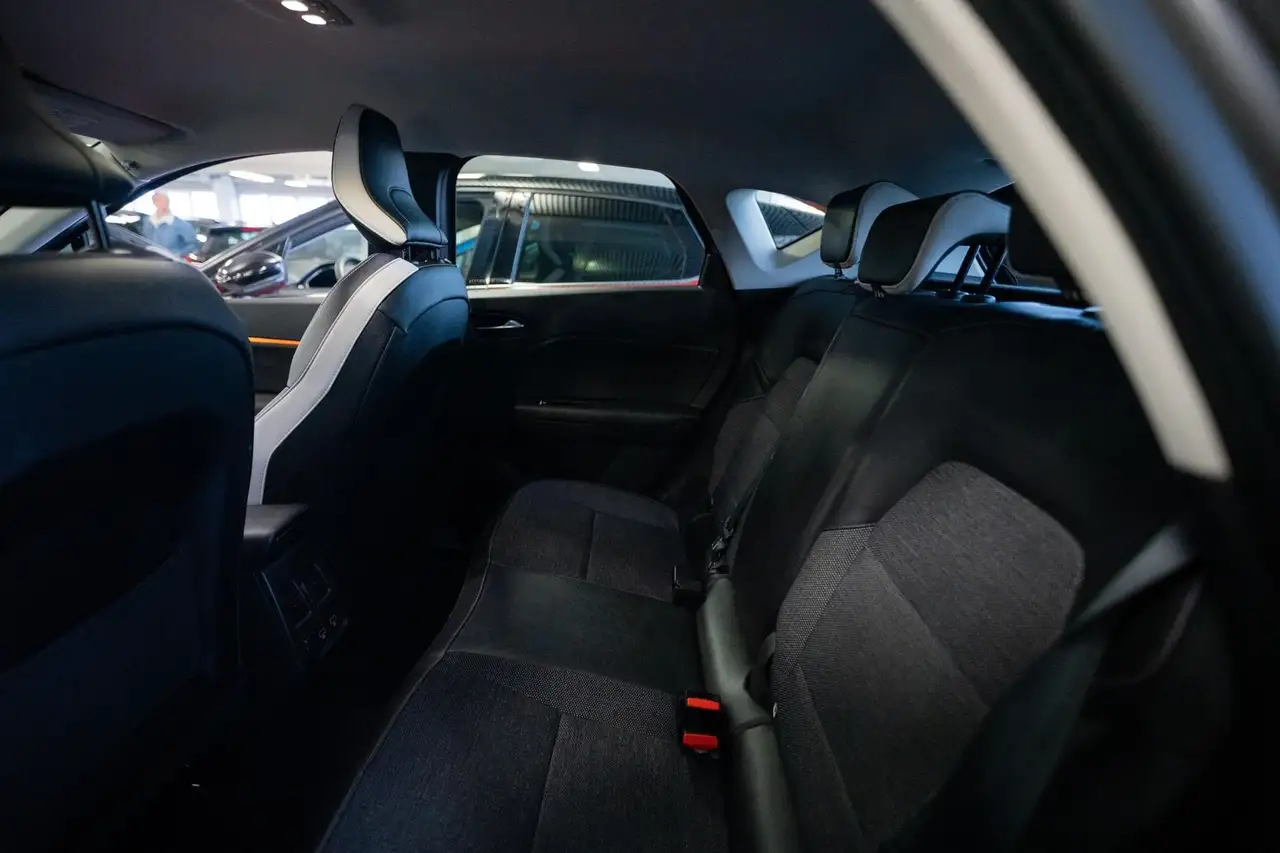 Renault Captur 1.3 mild hybrid Techno 140cv, миниатюра 7