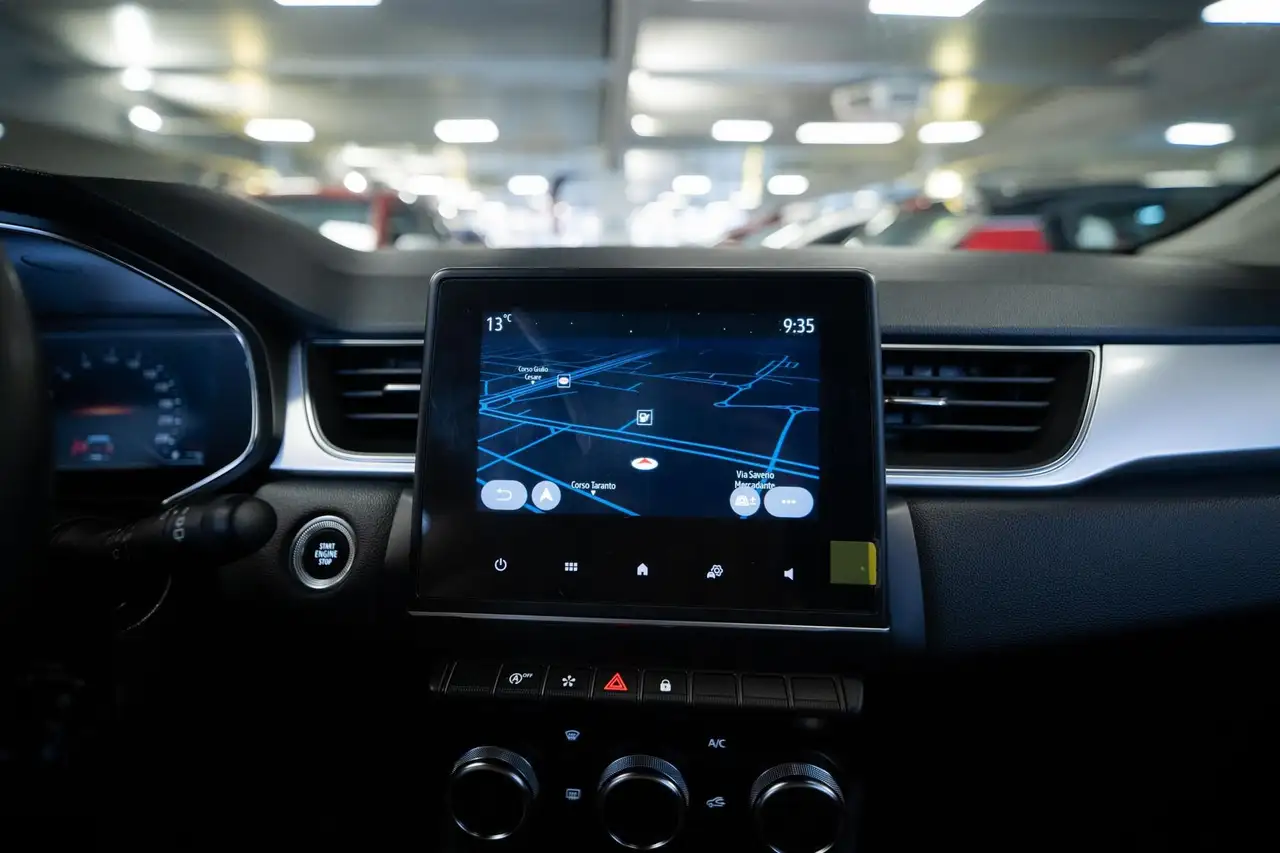 Renault Captur 1.3 mild hybrid Techno 140cv, миниатюра 12