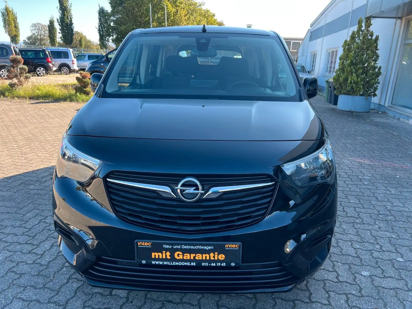 Opel Combo Life E Edition 2.Hand, unfallfrei, 7 Sitze Schwarz - 2