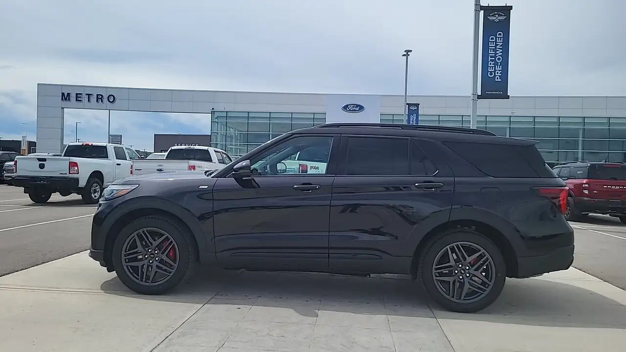 Ford Explorer photo Ford Explorer