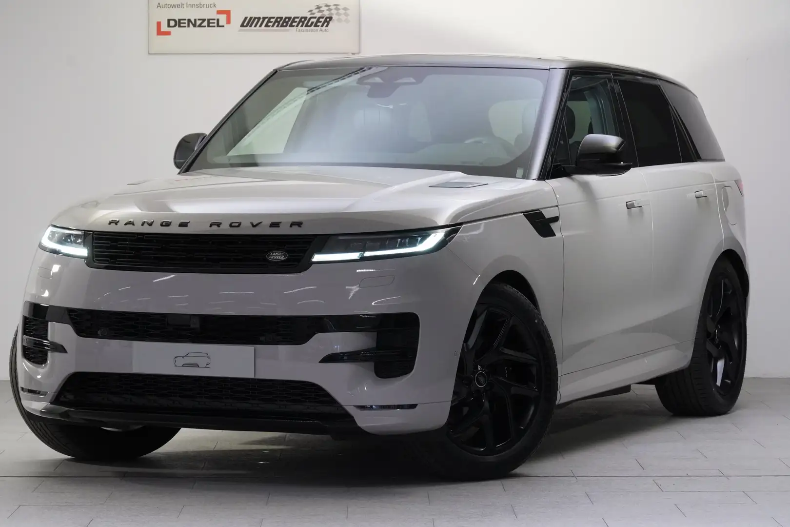 Land Rover Range Rover Sport Range Rover Sport 3.0PHEV Dyn SE Šedá - 1