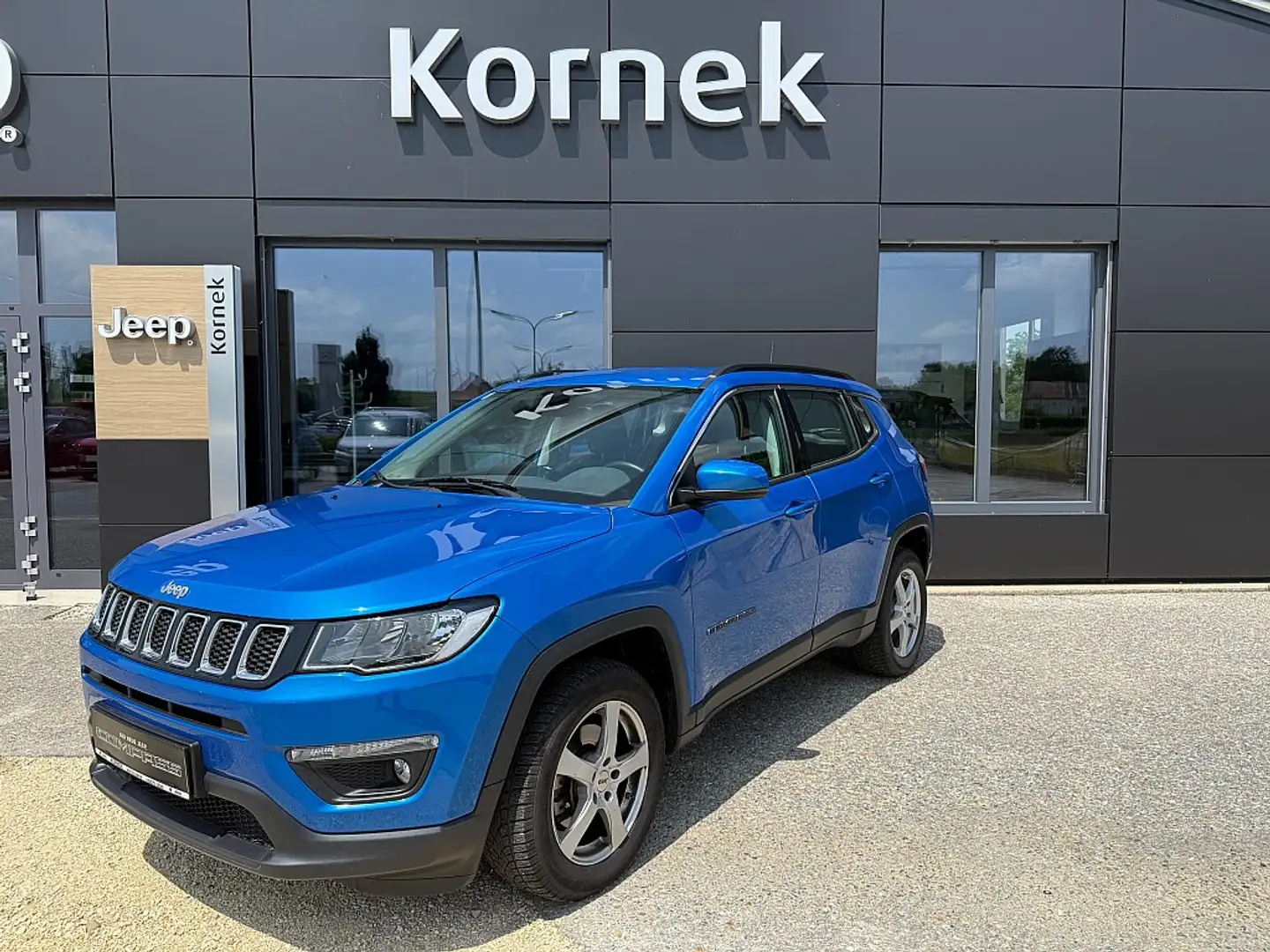 Jeep Compass 2,0 MultiJet AWD 9AT 140 Longitude Aut. Blau - 1