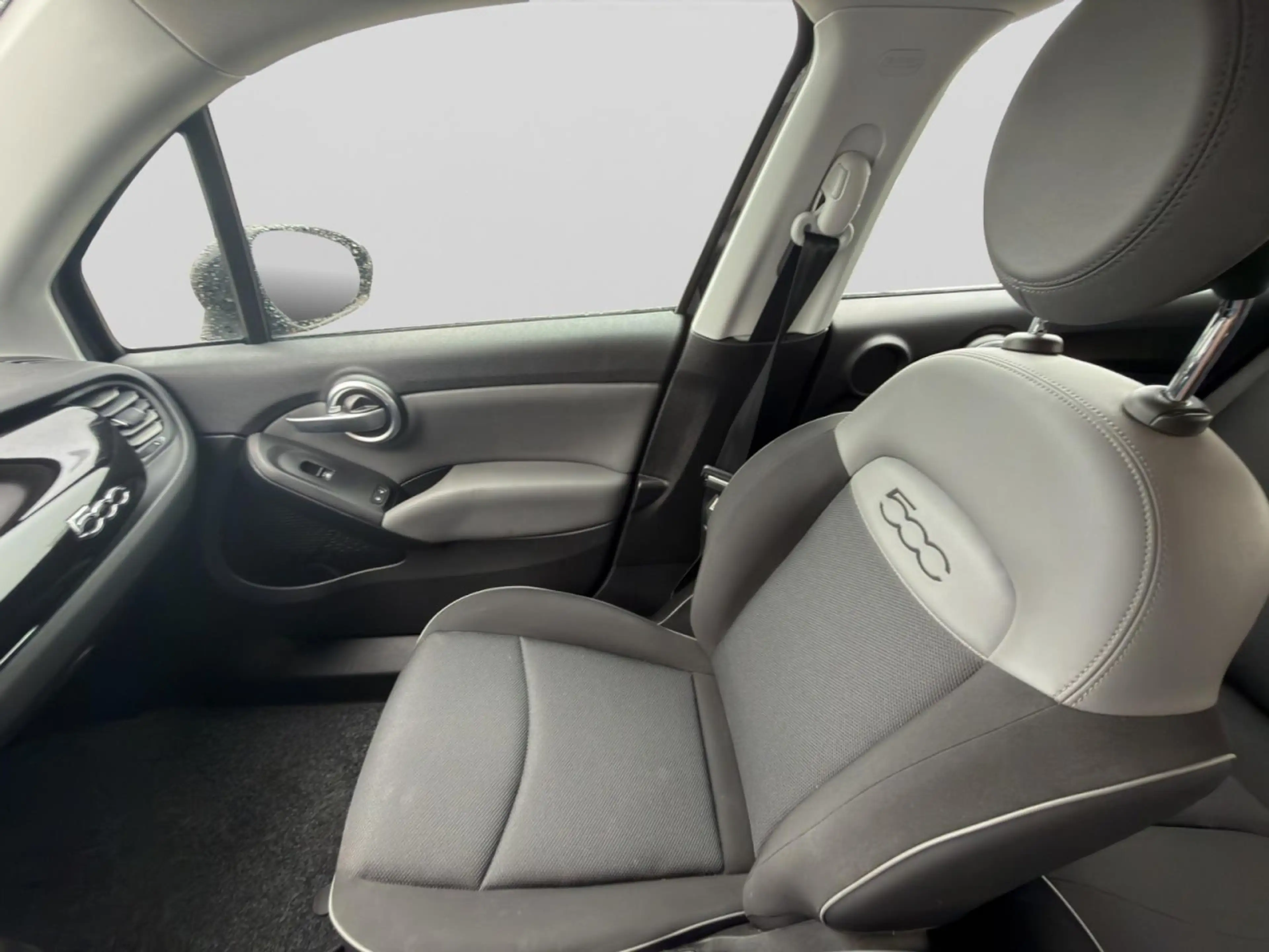 Fiat 500X Pop Star Klima Navi Einparkhilfe Fenster el. — photo 15