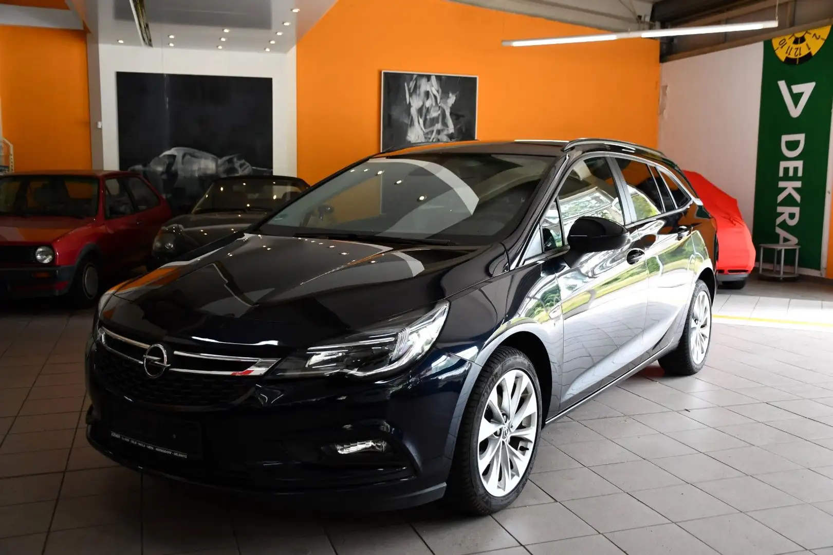 Opel Astra K Sports Tourer 120 Jahre 1,4 NAVI PDC Bleu - 1