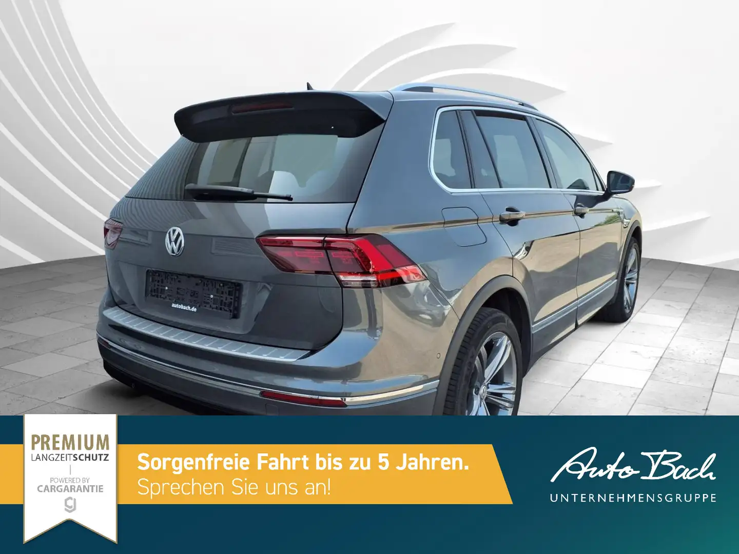 Volkswagen Tiguan 2.0 TSI DSG Highline R-Line 4Motion, Navi Grijs - 2