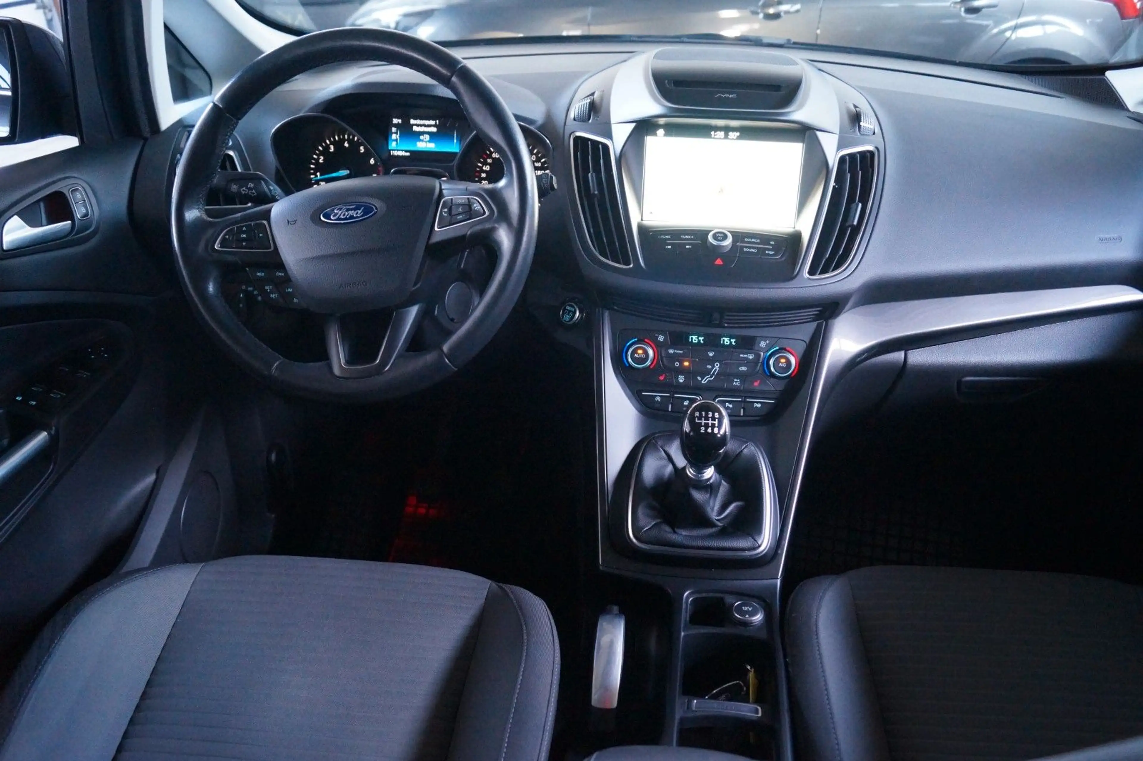 Ford C-Max Titanium*AHK*KAMERA*1.Hand*NAVI*PDC* — photo 15