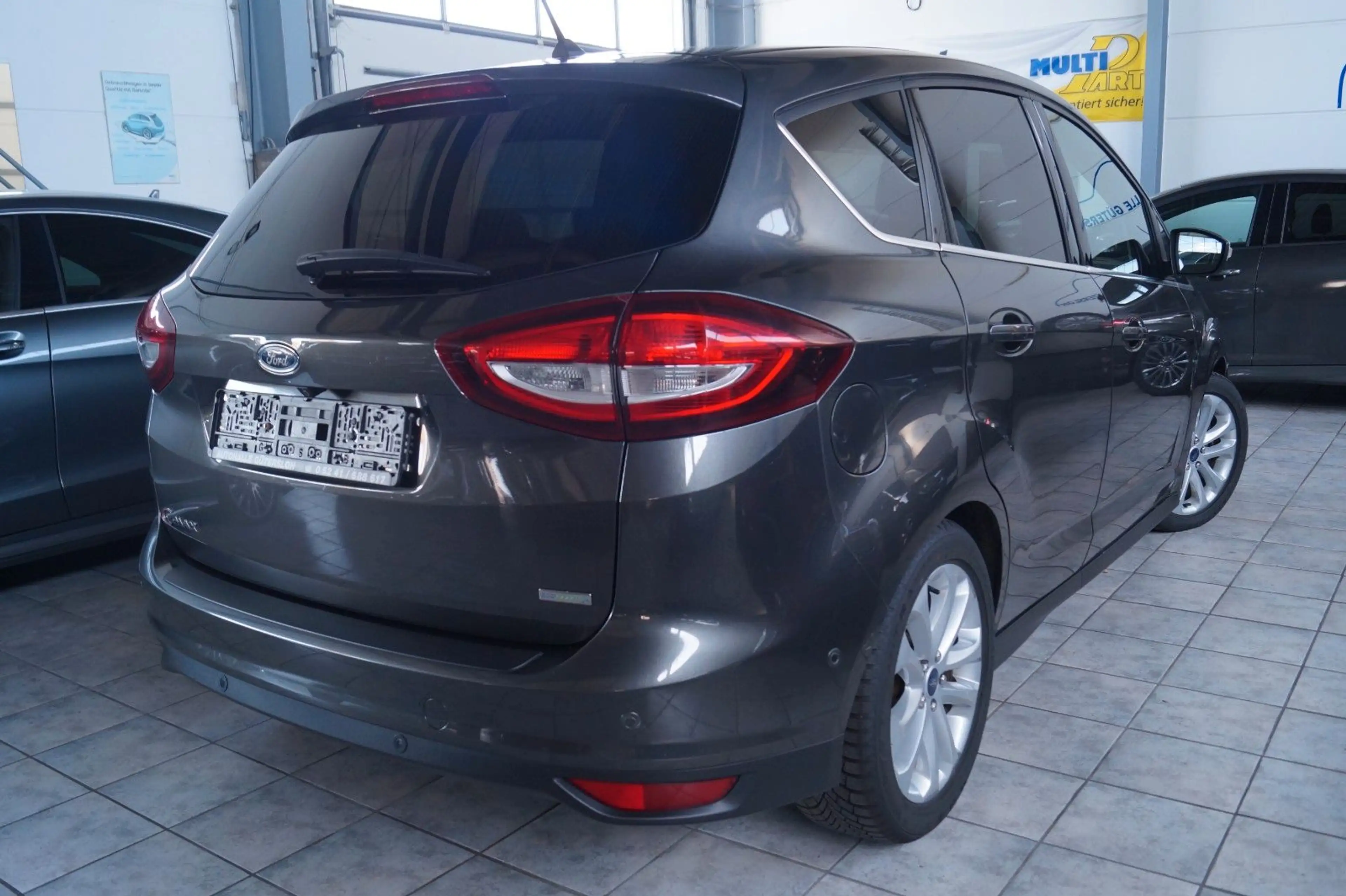 Ford C-Max Titanium*AHK*KAMERA*1.Hand*NAVI*PDC* — photo 8