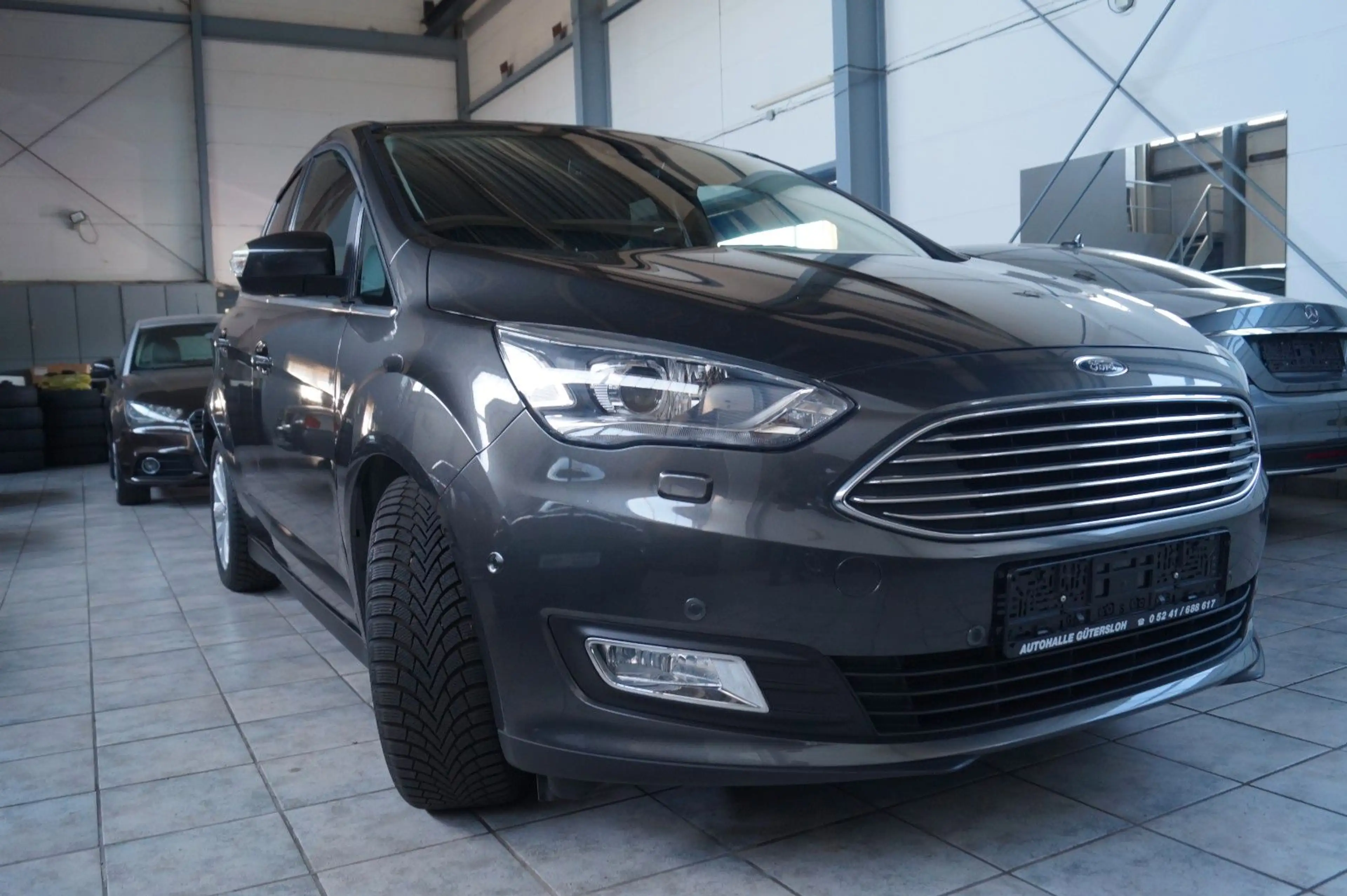 Ford C-Max Titanium*AHK*KAMERA*1.Hand*NAVI*PDC* — photo 5