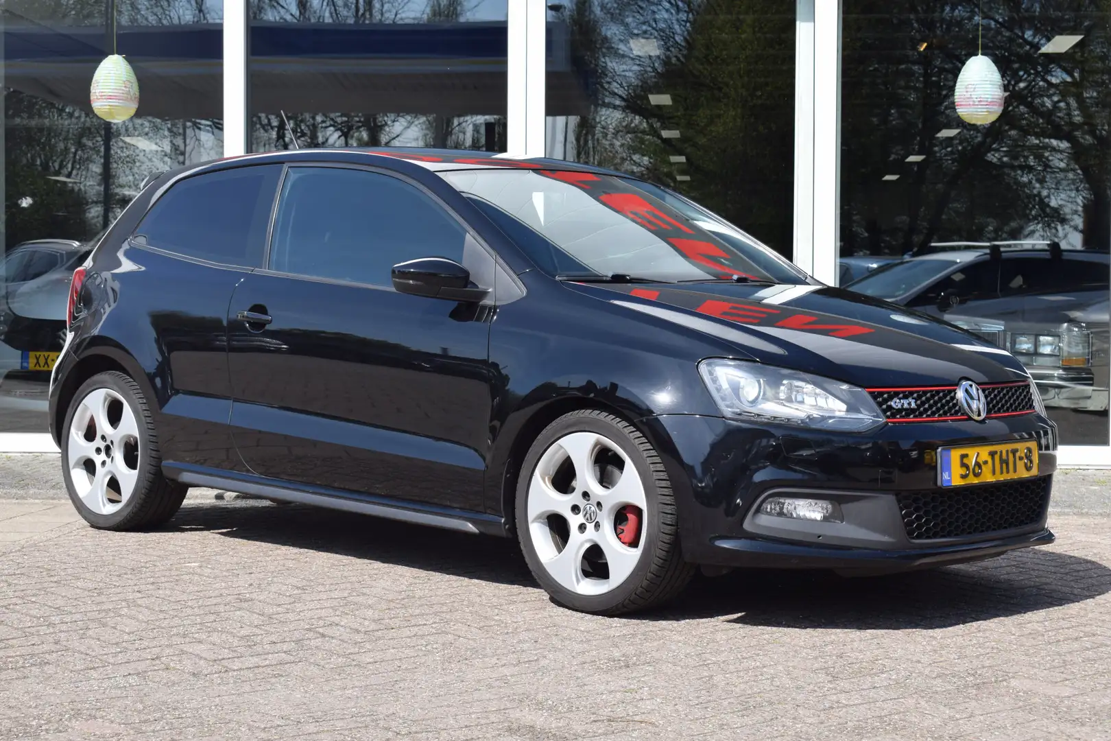 Volkswagen Polo GTI 1.4 TSI GTI//Cruise//Navi//Trekhaak!! Zwart - 2