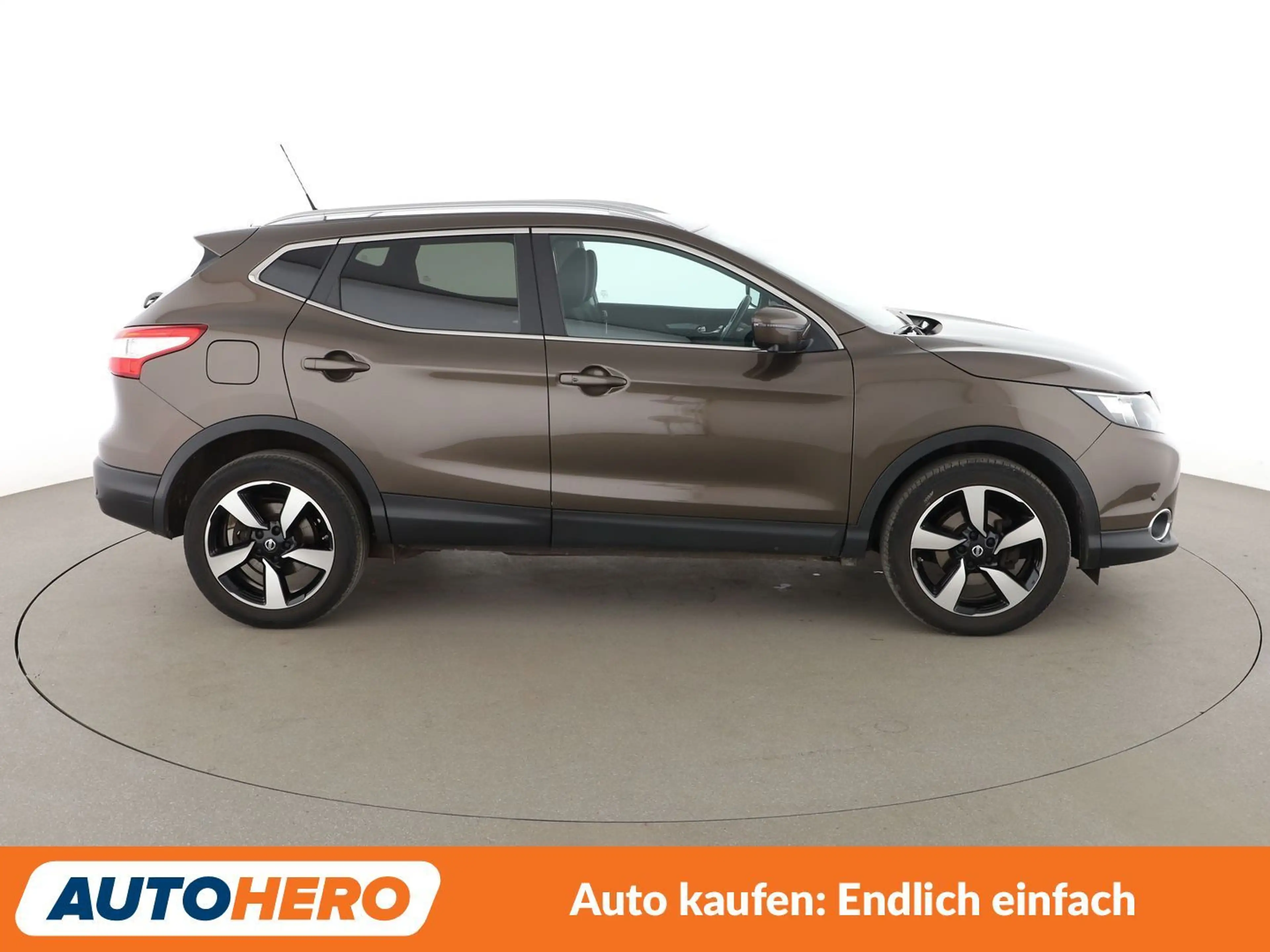 Nissan Qashqai 1.6 dCi 360 4x4 Aut.*NAVI*SPUR*PDC*SHZ*KLIMA* — photo 7