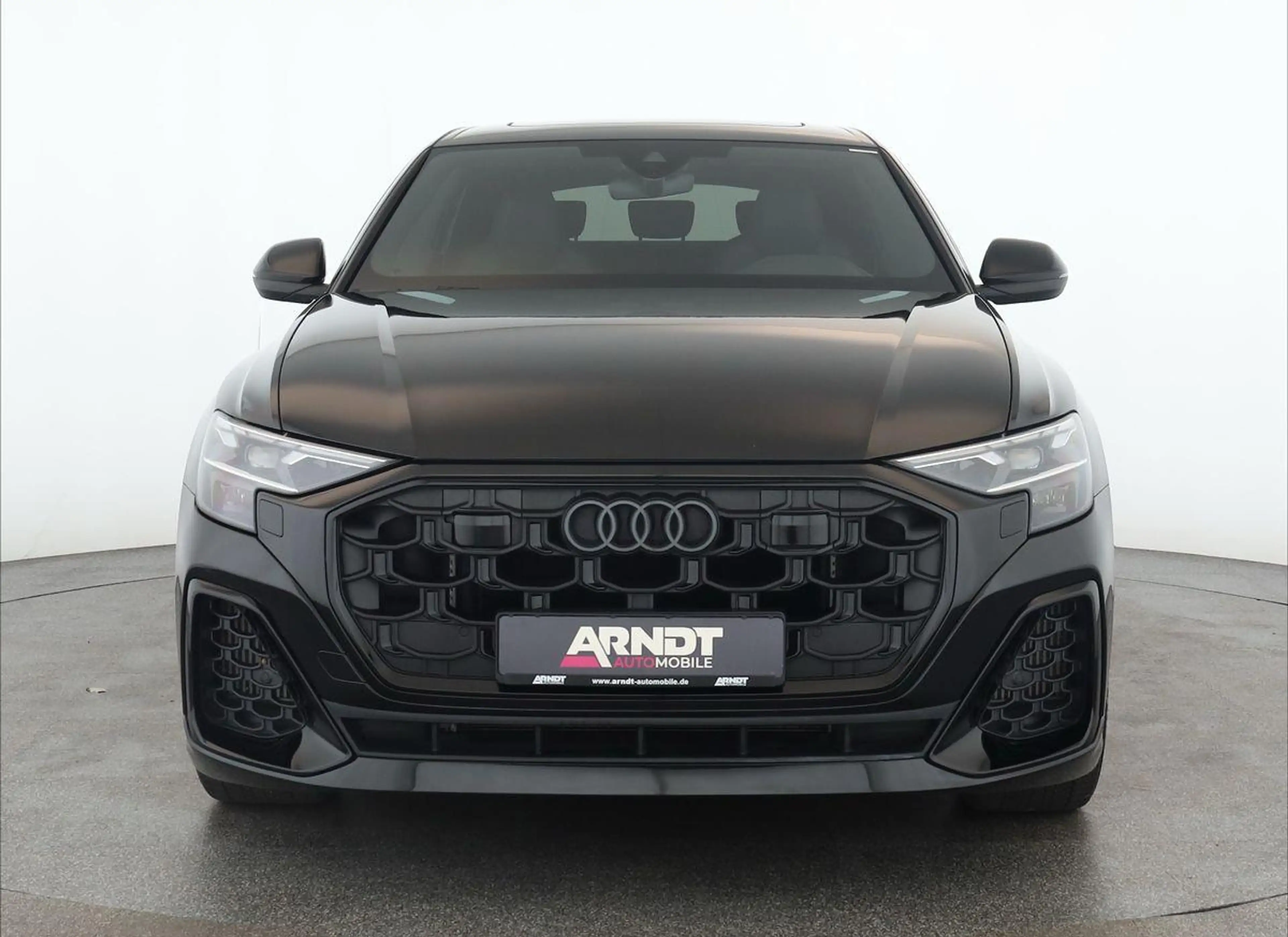 Audi SQ8 TFSI Facelift Leder Matrix Pano BangO ACC 23 — photo 3