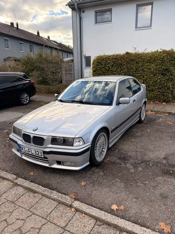 BMW 323 1998 из Европы — купить под ключ