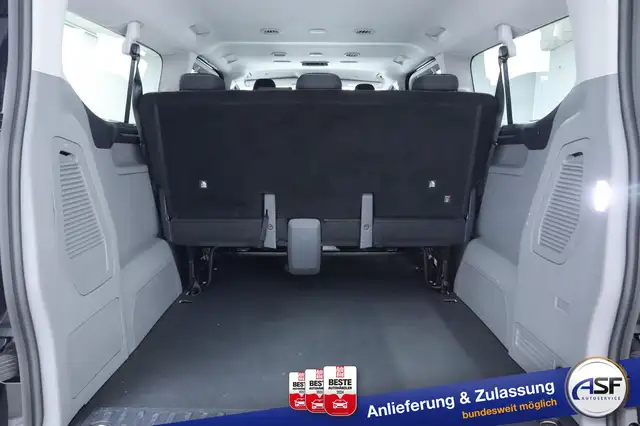 Ford Tourneo Custom view 10