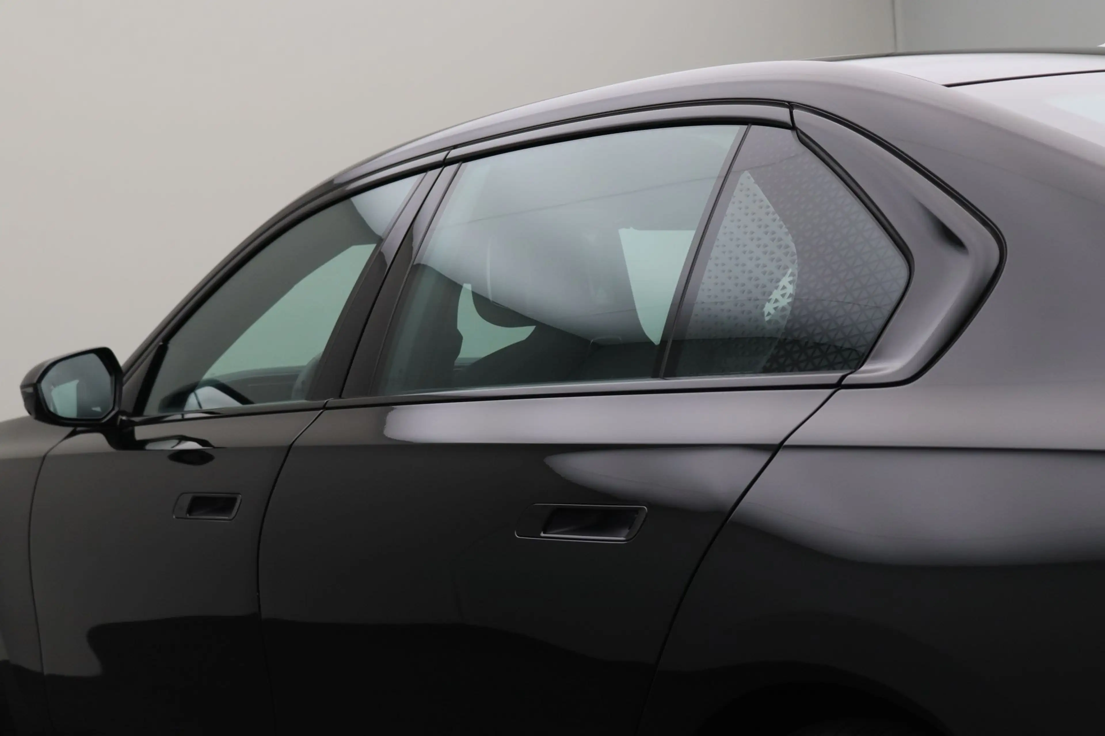 BMW i7 xDrive60 106 kWh | M-sport Pro. | Driving Assistan — photo 8