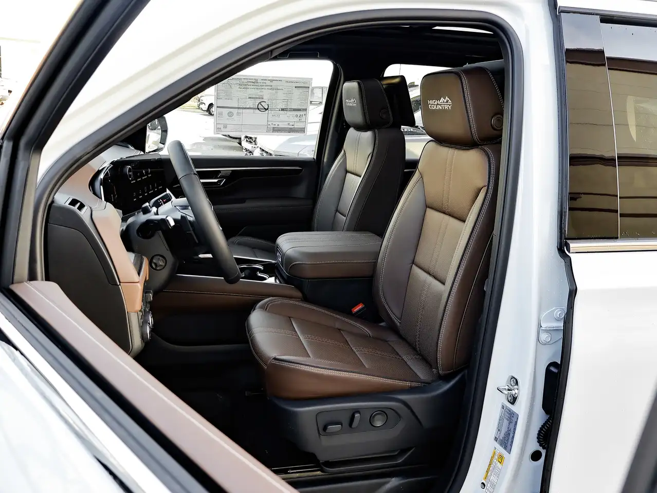 Chevrolet Suburban снимка Chevrolet Suburban