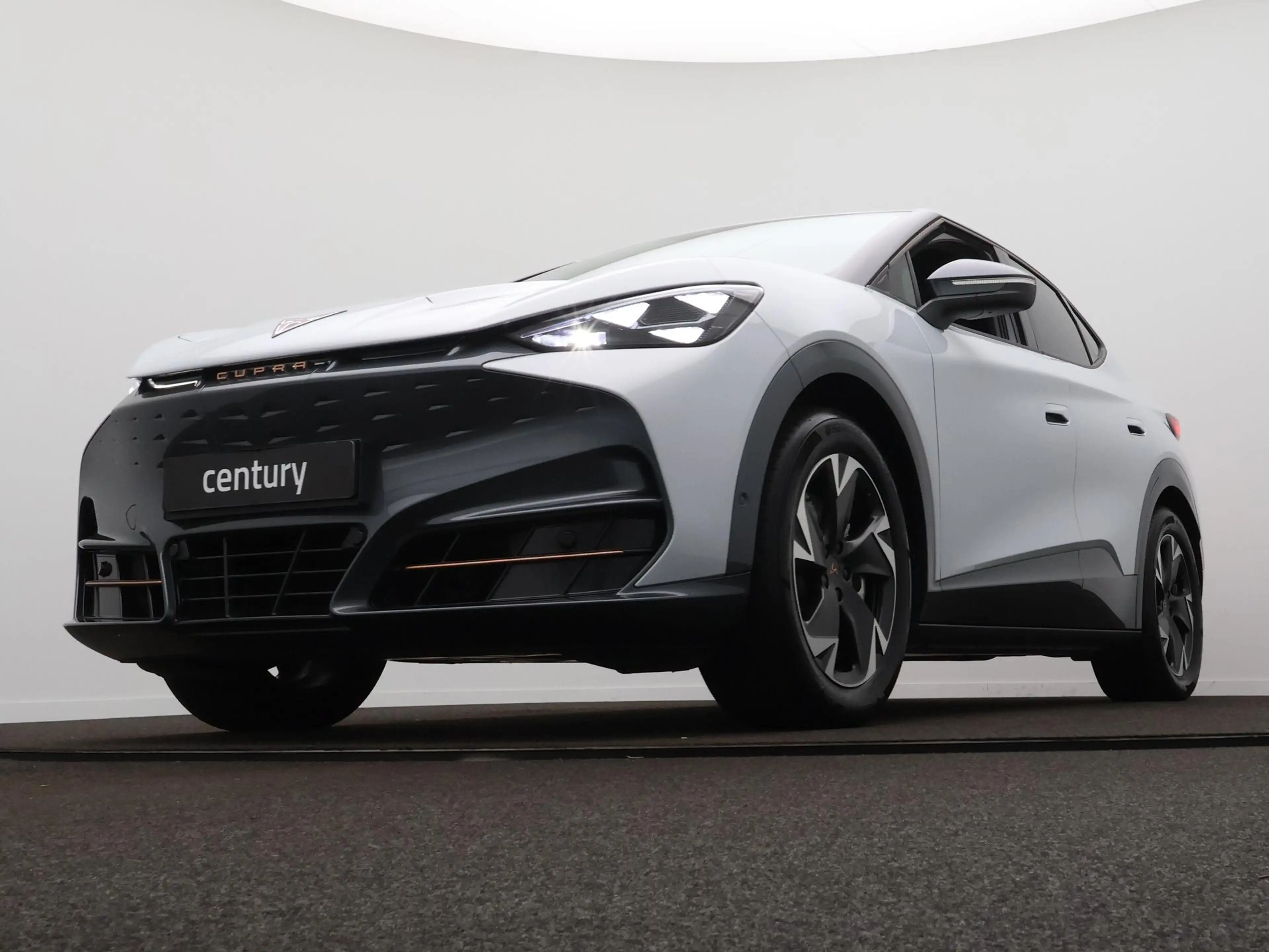 CUPRA Tavascan Business 82 kWh . — photo 9