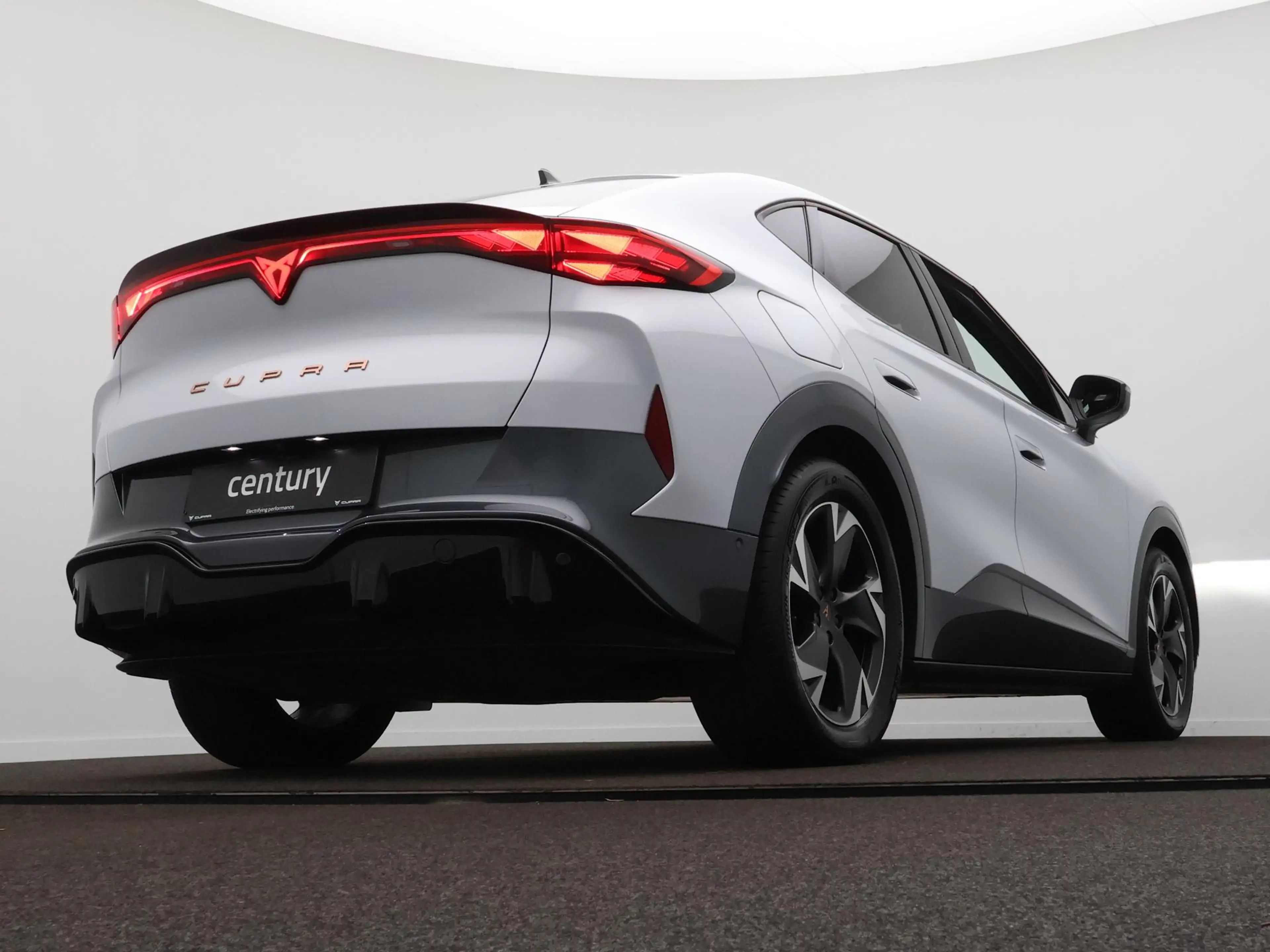 CUPRA Tavascan Business 82 kWh . — photo 10