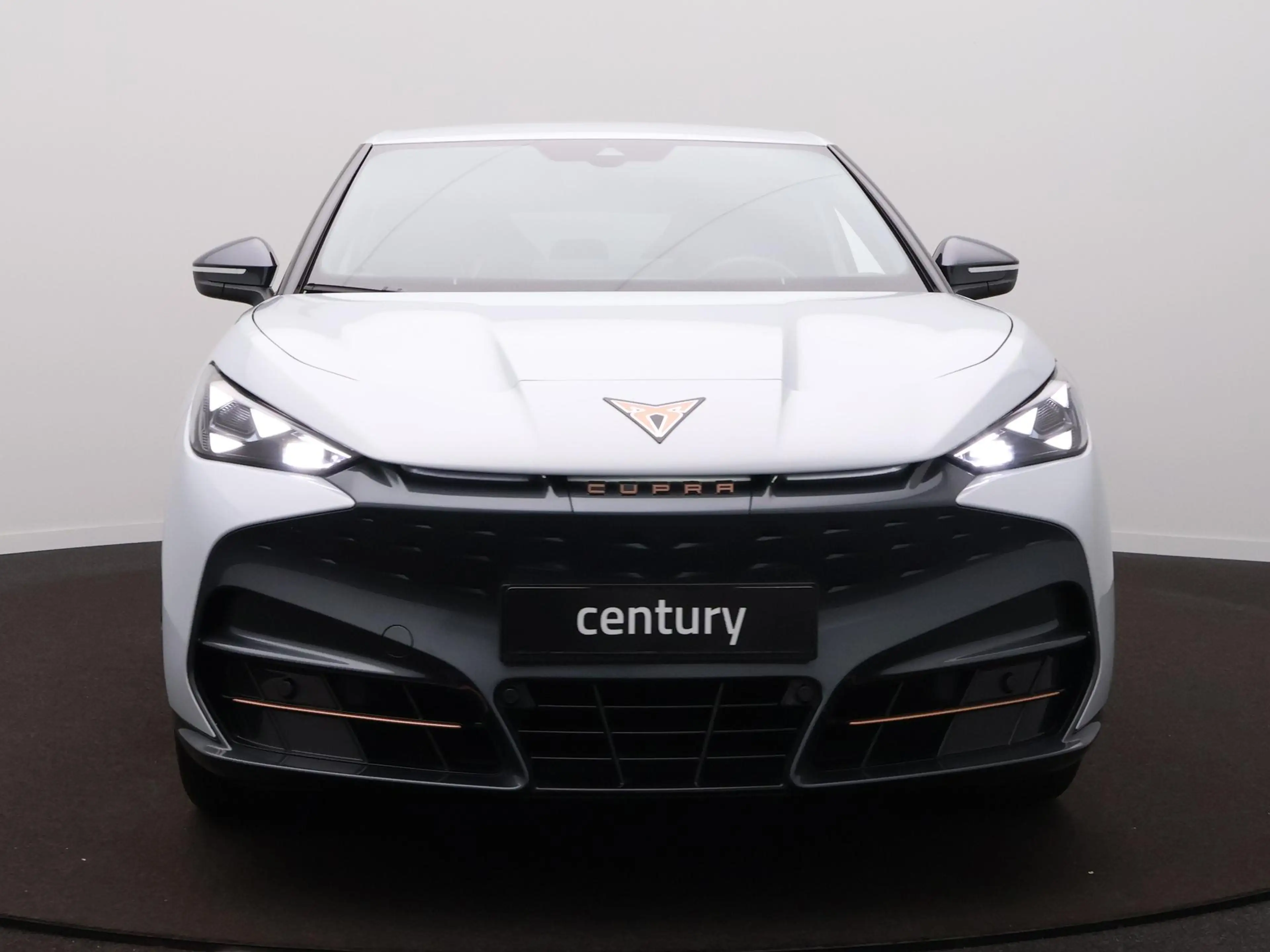 CUPRA Tavascan Business 82 kWh . — photo 2