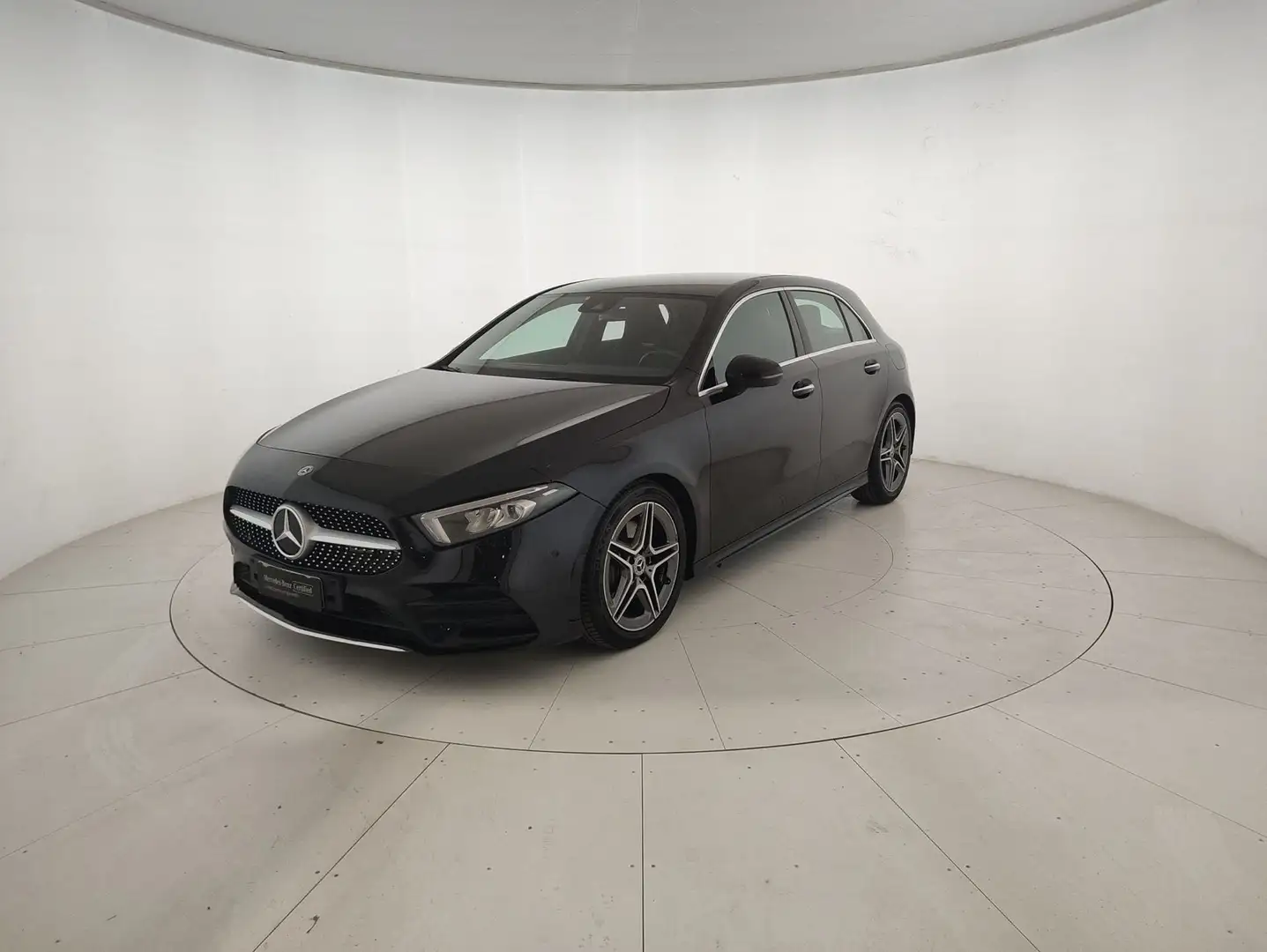 Mercedes-Benz A 220 A 220 Premium 4matic auto Nero - 1