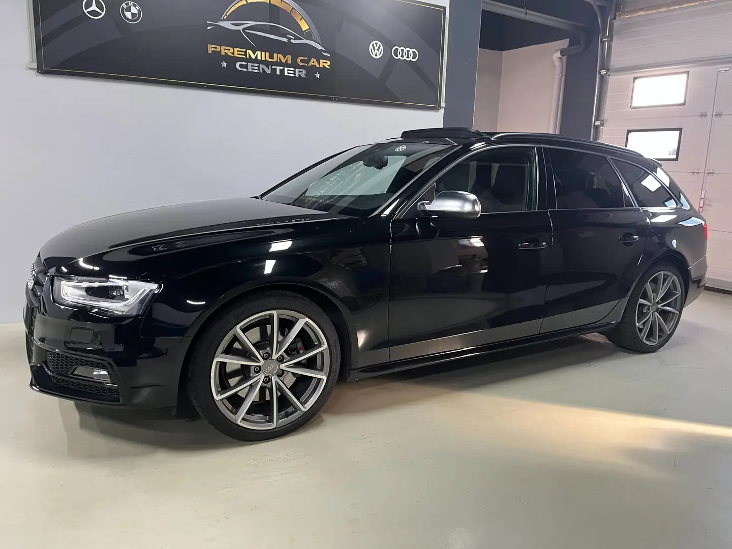 Audi S4 AVANT (B8) 3.0 TFSI V6 333 CV Quattro - S-Tronic 7 Zwart - 1
