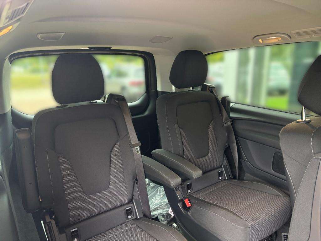 Mercedes-Benz EQV 300