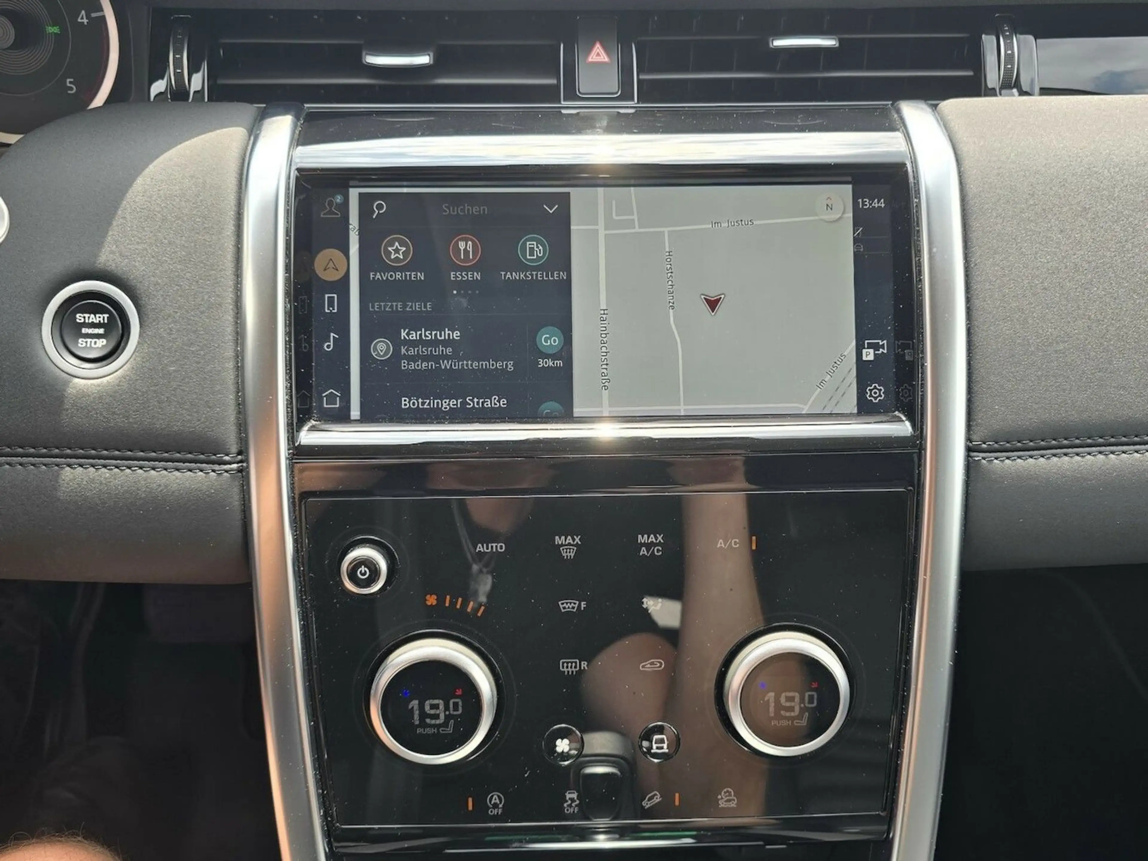 Land Rover Discovery Sport S AWD Panoramadach — photo 14