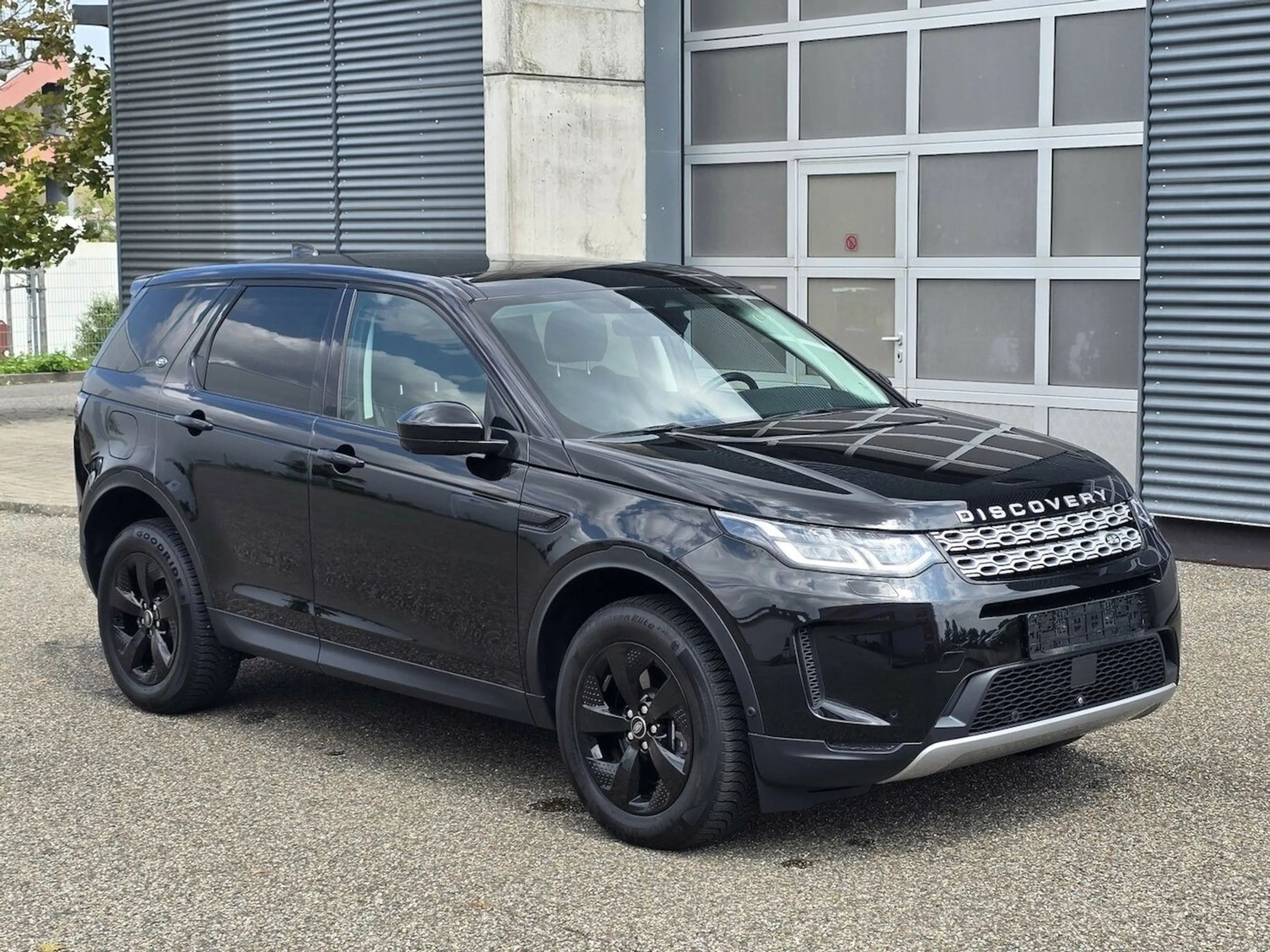 Land Rover Discovery Sport S AWD Panoramadach — photo 6
