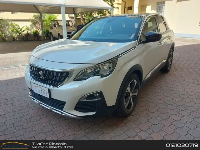 Peugeot 3008 Allure 1.2 PureTech 130