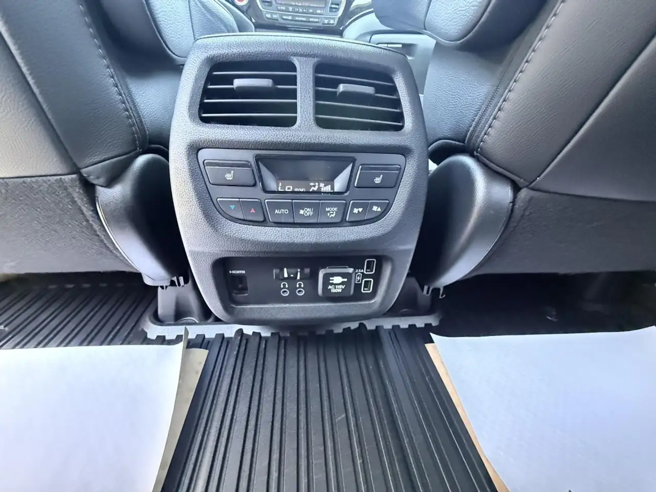 Honda Pilot снимка Honda Pilot