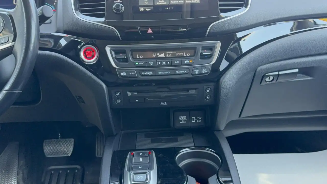 Honda Pilot снимка Honda Pilot