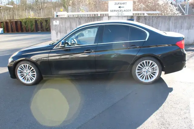 BMW 328 iA Luxury-Line Automatik Sd Leder Navi Kamera