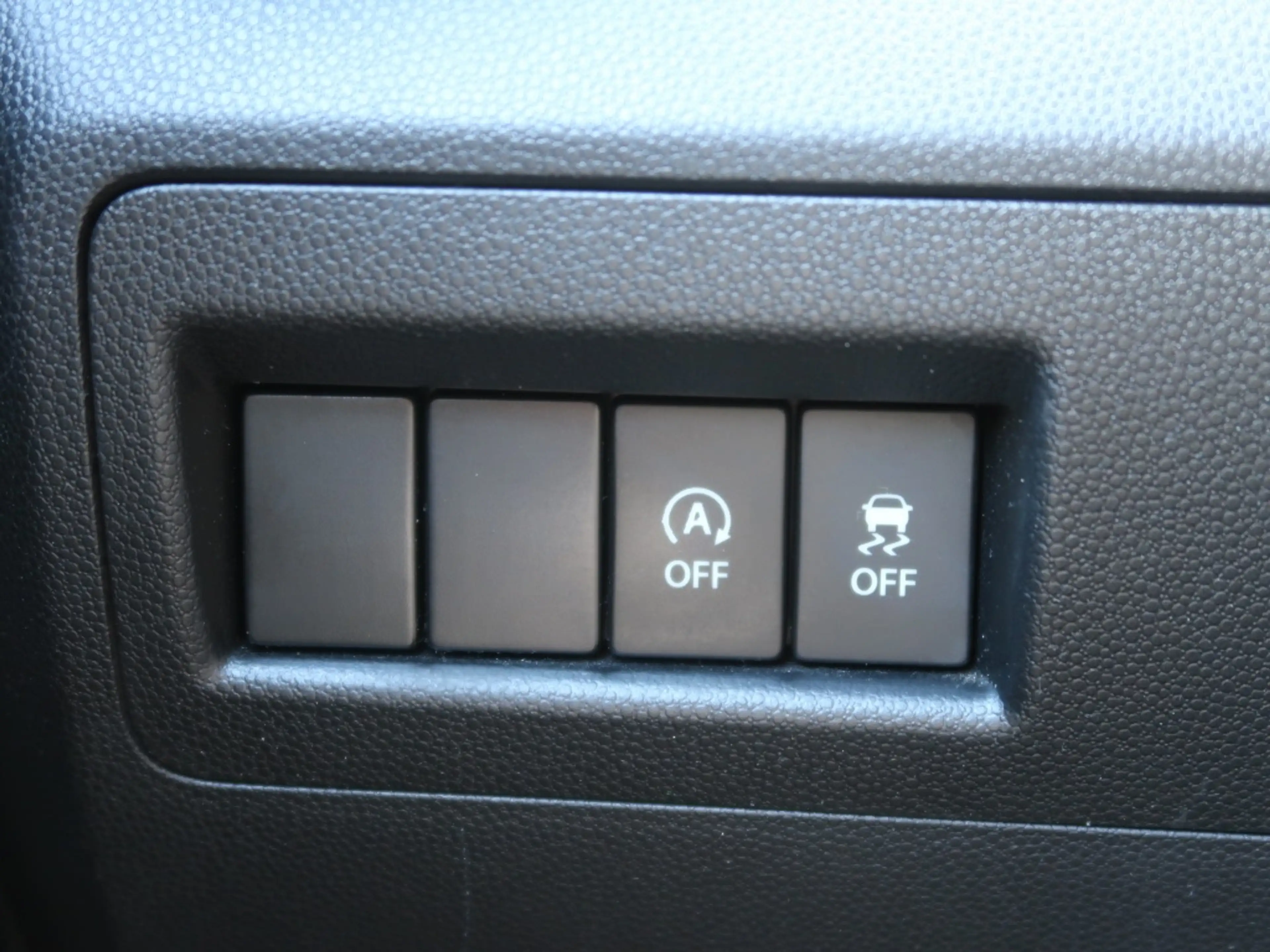 Suzuki Ignis 1.2 Smart Hybrid Style | Cruise | Navigatie | Clim — photo 12