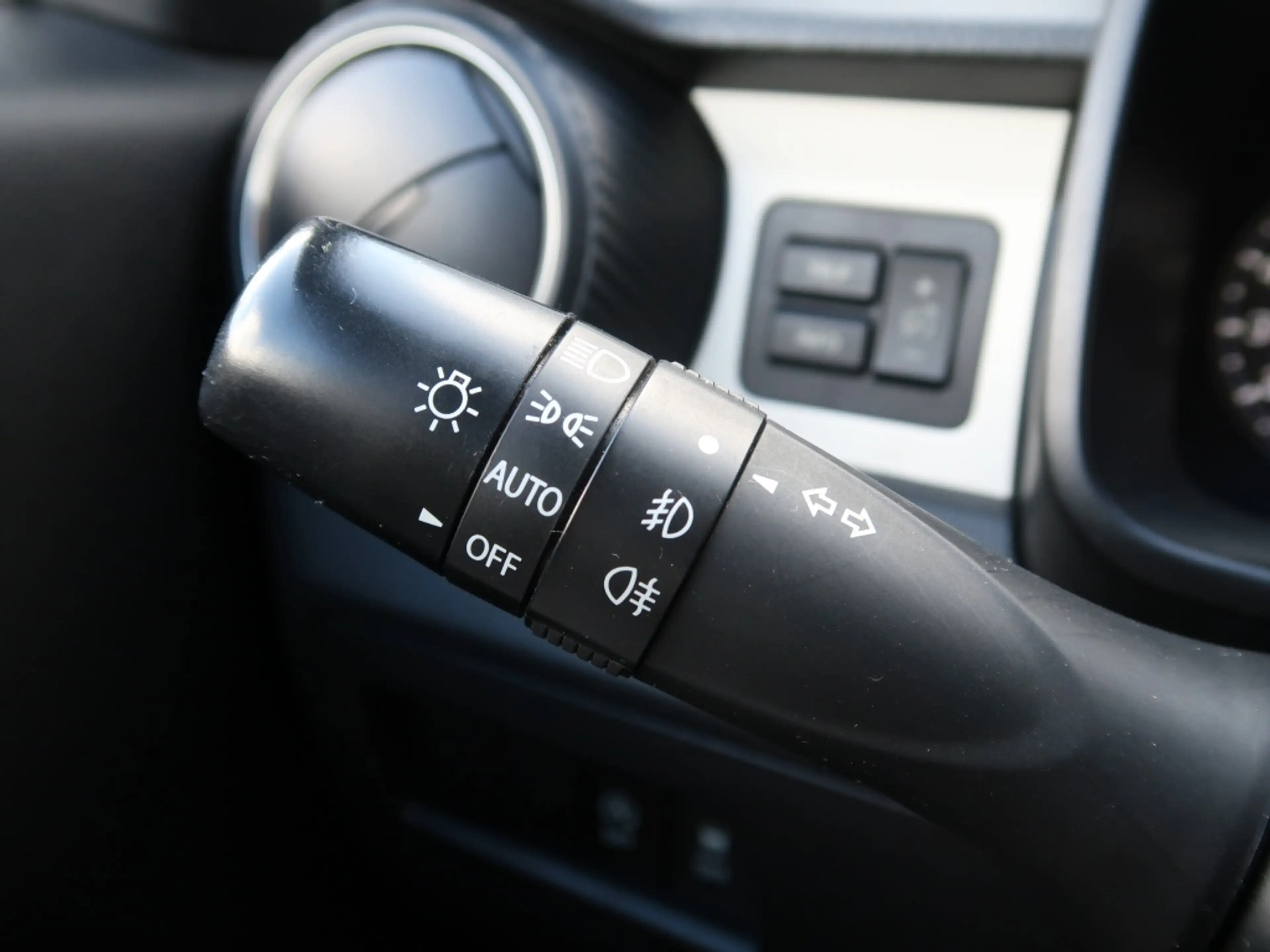Suzuki Ignis 1.2 Smart Hybrid Style | Cruise | Navigatie | Clim — photo 14