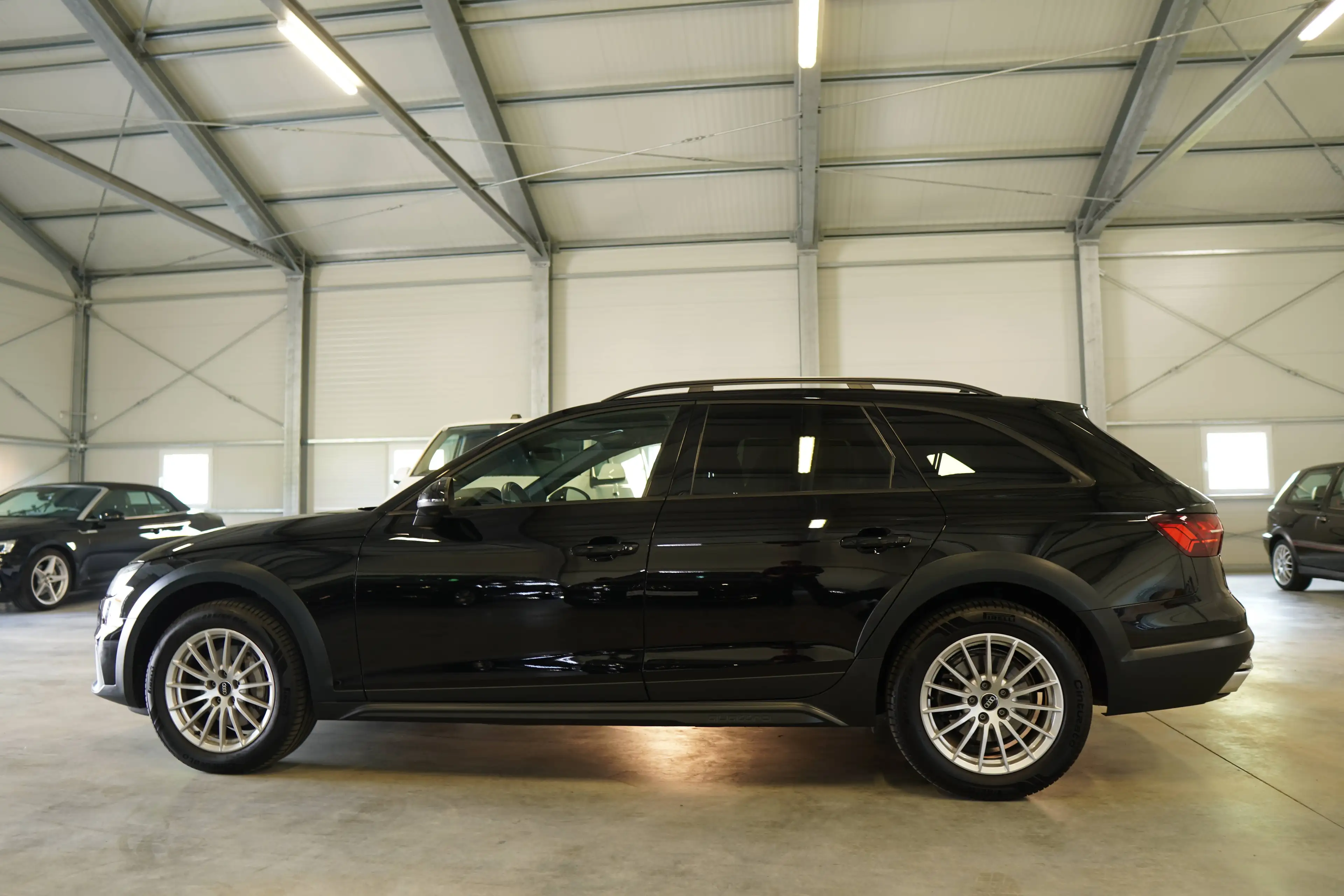 Audi A4 allroad quattro 40 TDI quattro S-tr.PANO FULL LED NAVI — photo 9