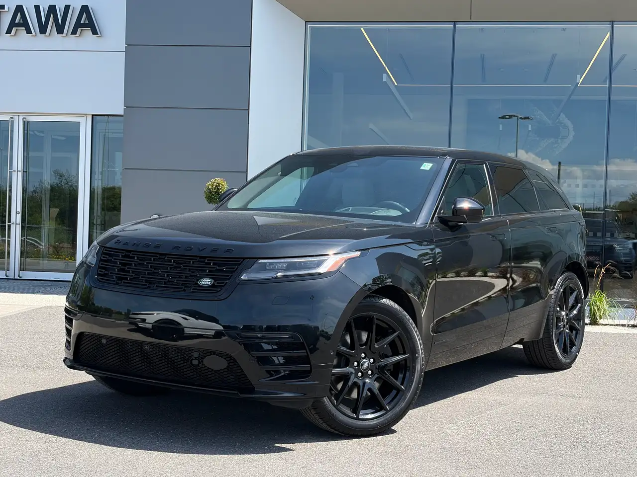 2026 Land Rover Range Rover Velar