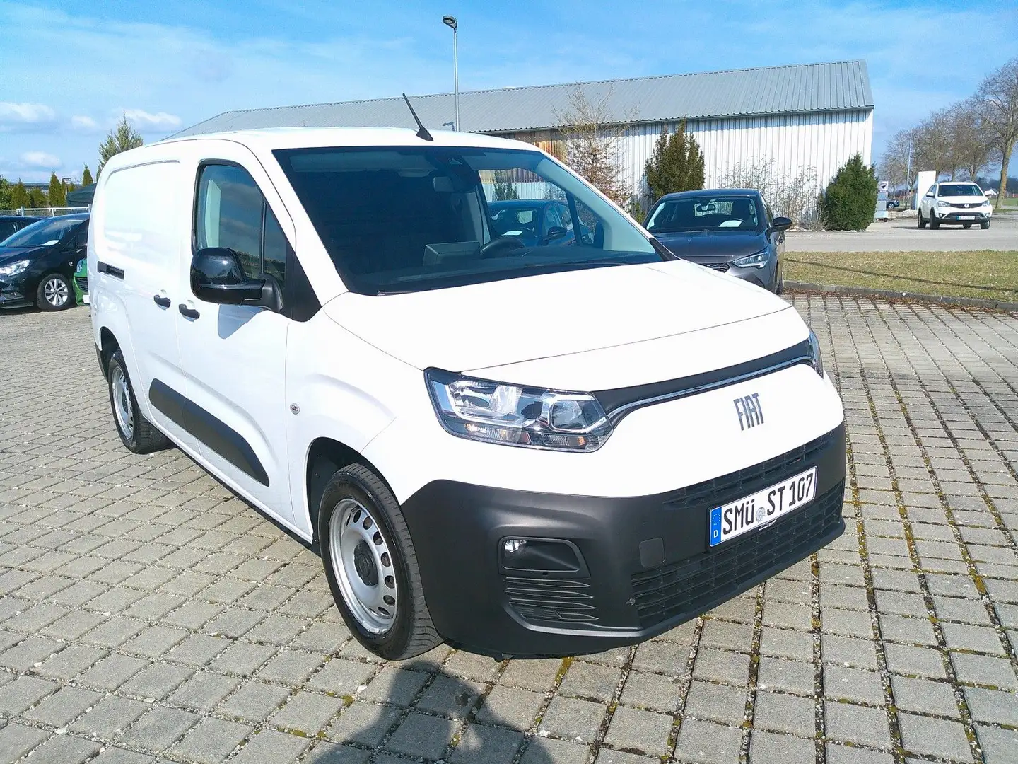 Fiat Doblo Doblò Kastenwagen L2 1.5 BlueHDi 75 kW Weiß - 1