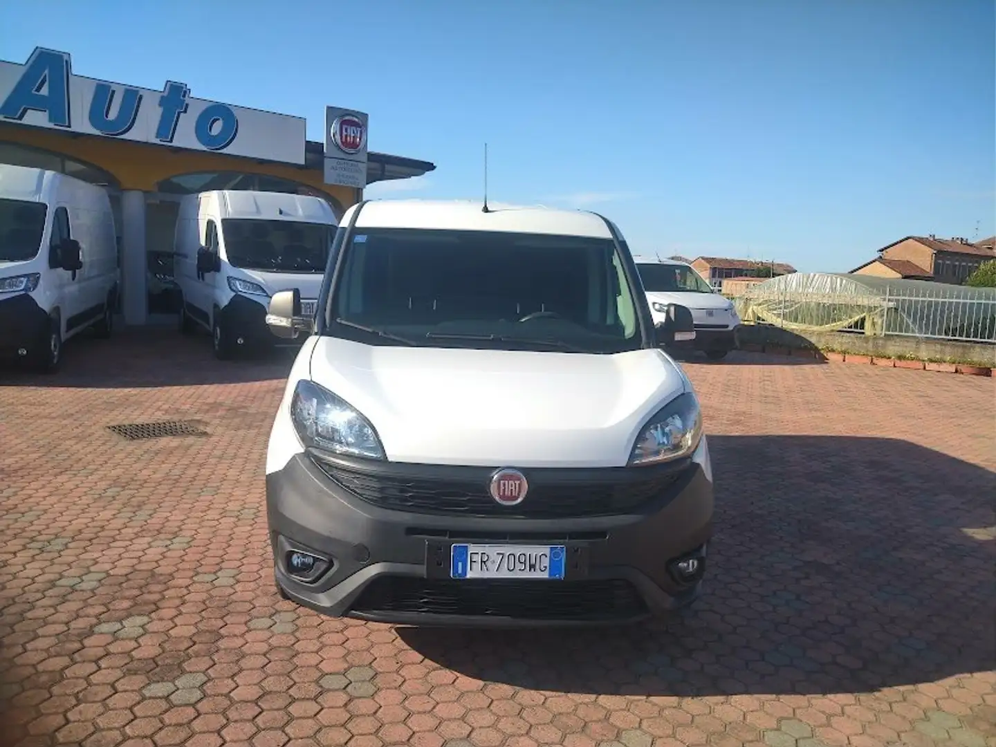 Fiat DOBLO' VAN **MOTORE CON    83000 KM** Bianco - 2