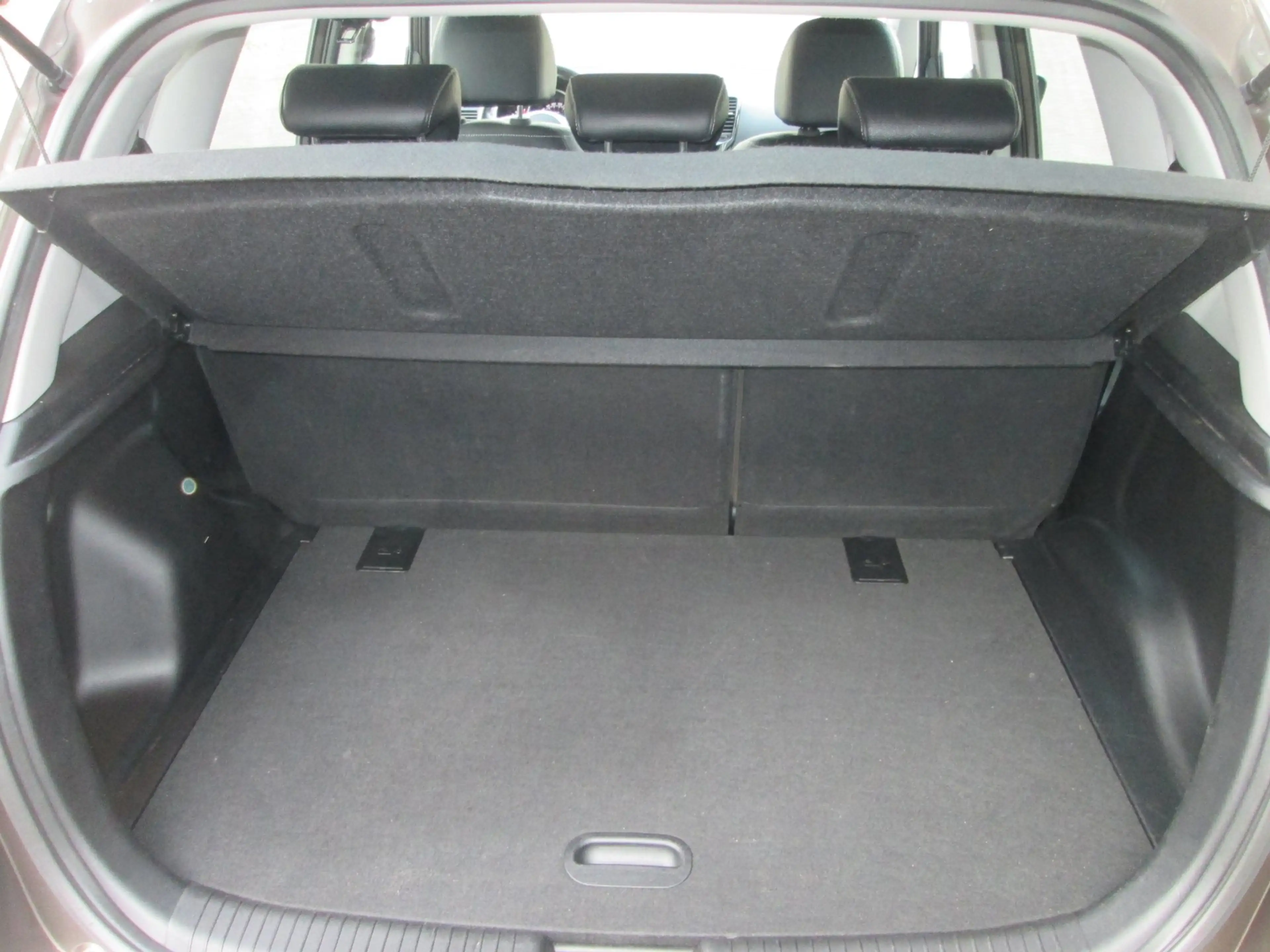 Kia Venga 1.4 CVVT DynamicPLusLine — photo 17