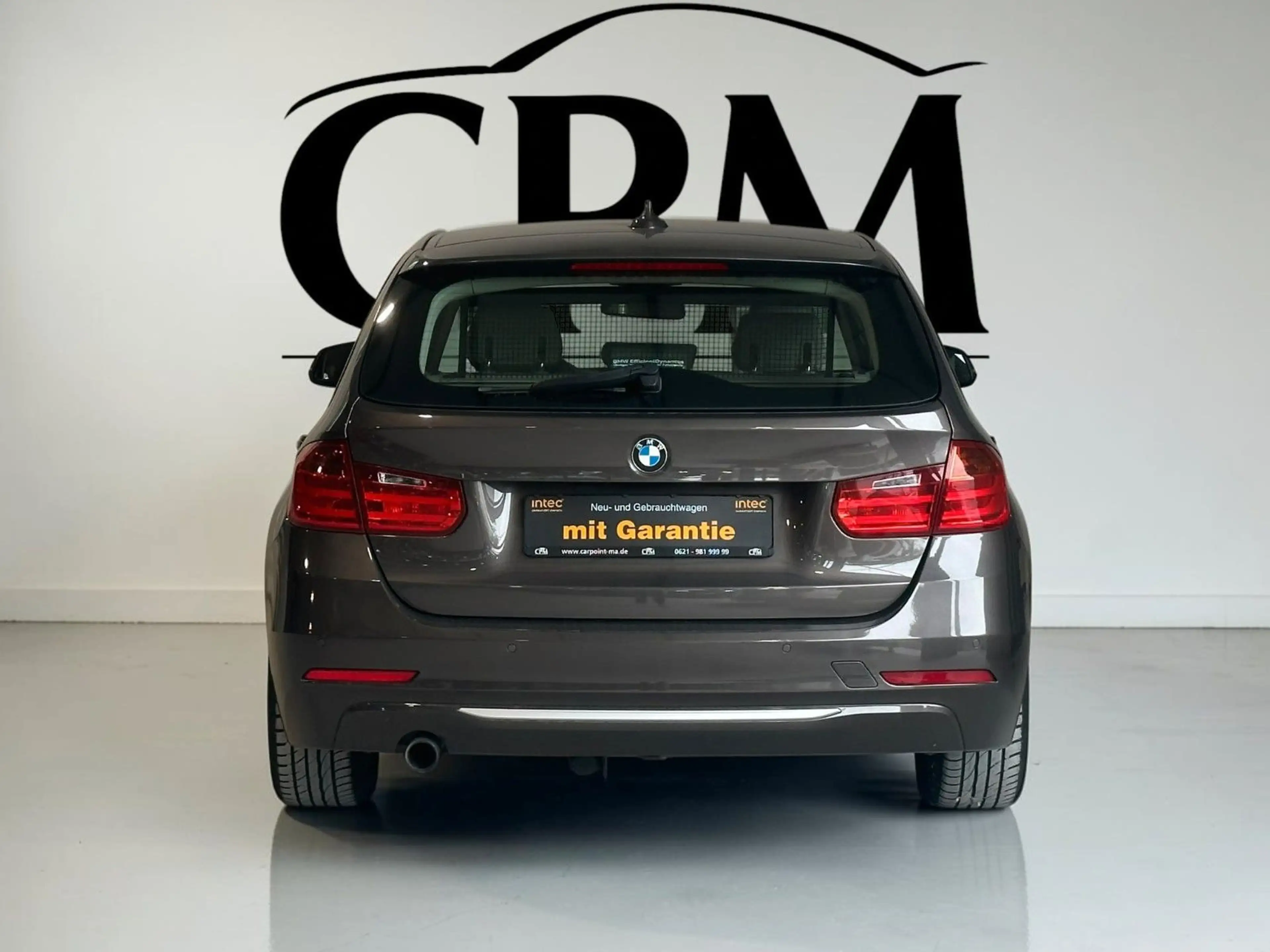 BMW 318 d Touring LEDER NAVI XEN. TOP ZUST. INSP.NEU — photo 5